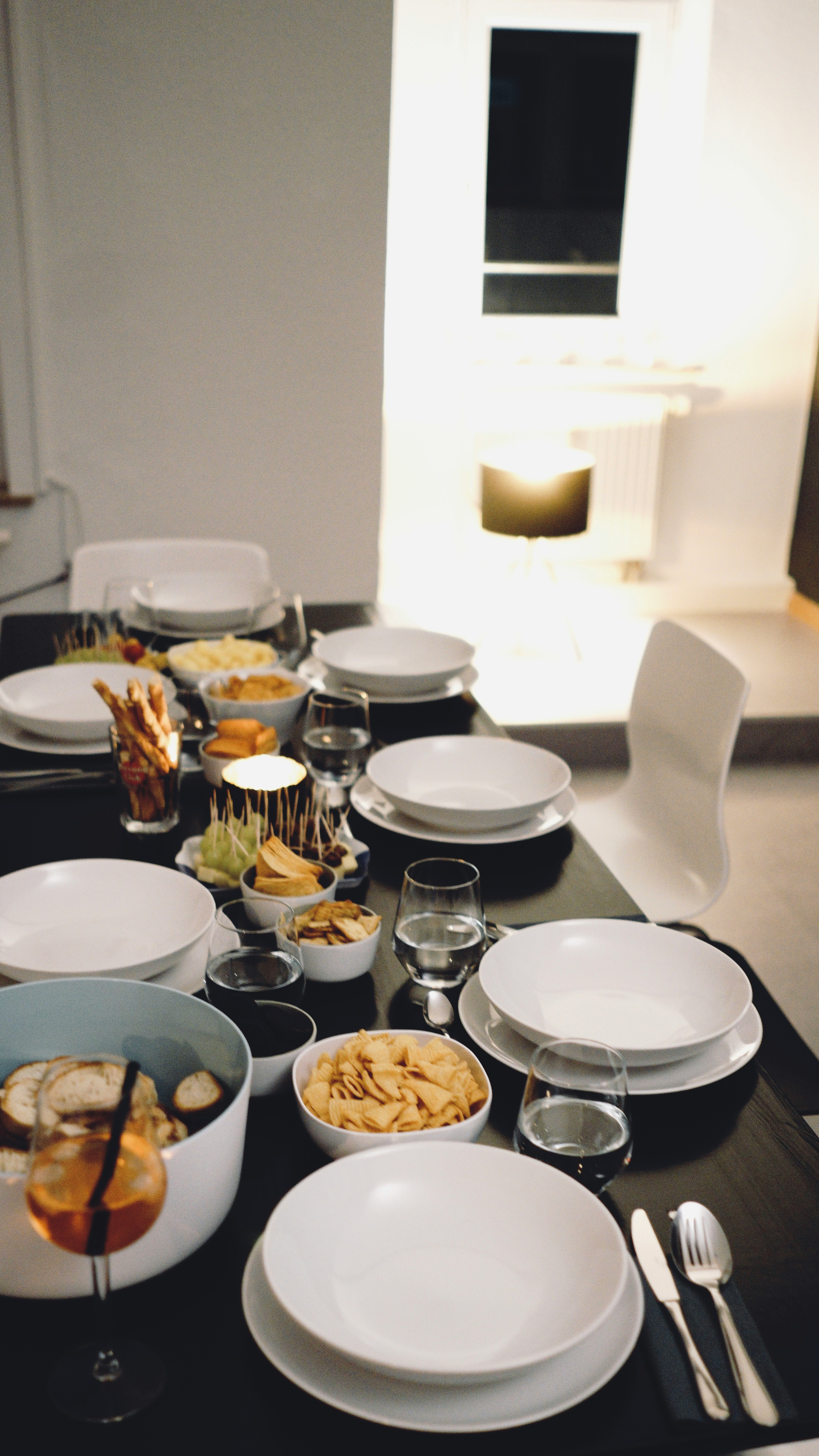 Essen auf einem Tisch | Quelle: Unsplash