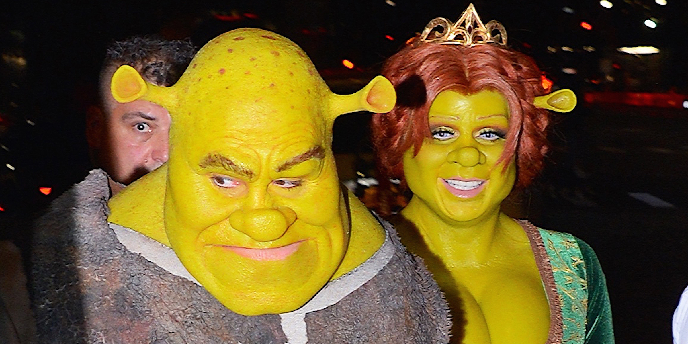 Heidi Klum und Tom Kaulitz, in Fiona- und Shrek-Halloweenkostümen, wurden am 31. Oktober 2018 in Manhattan, New York City, gesehen. | Quelle: Getty Images