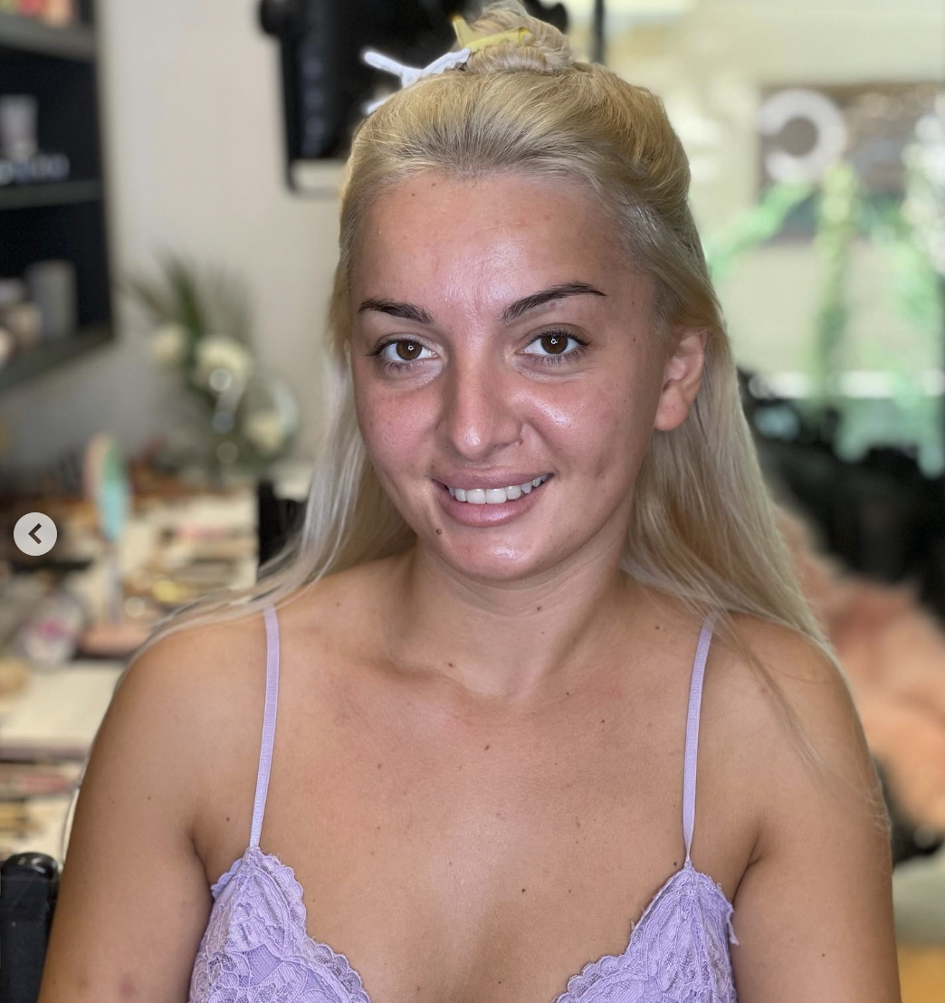 Die Braut vor dem Schminken | Quelle: Instagram/arber_bytyqi_mua