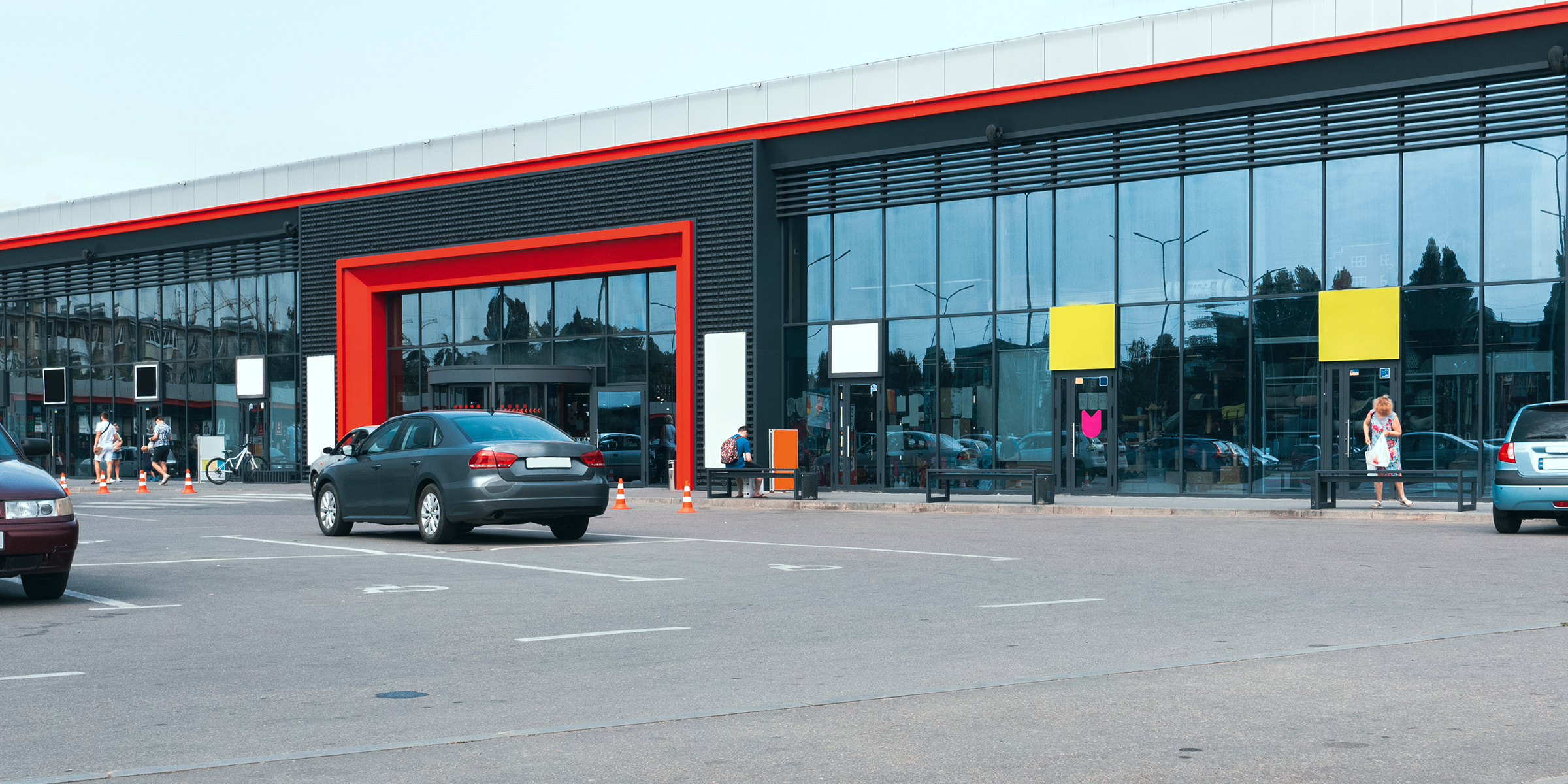 Das Äußere eines Supermarktes | Quelle: Shutterstock