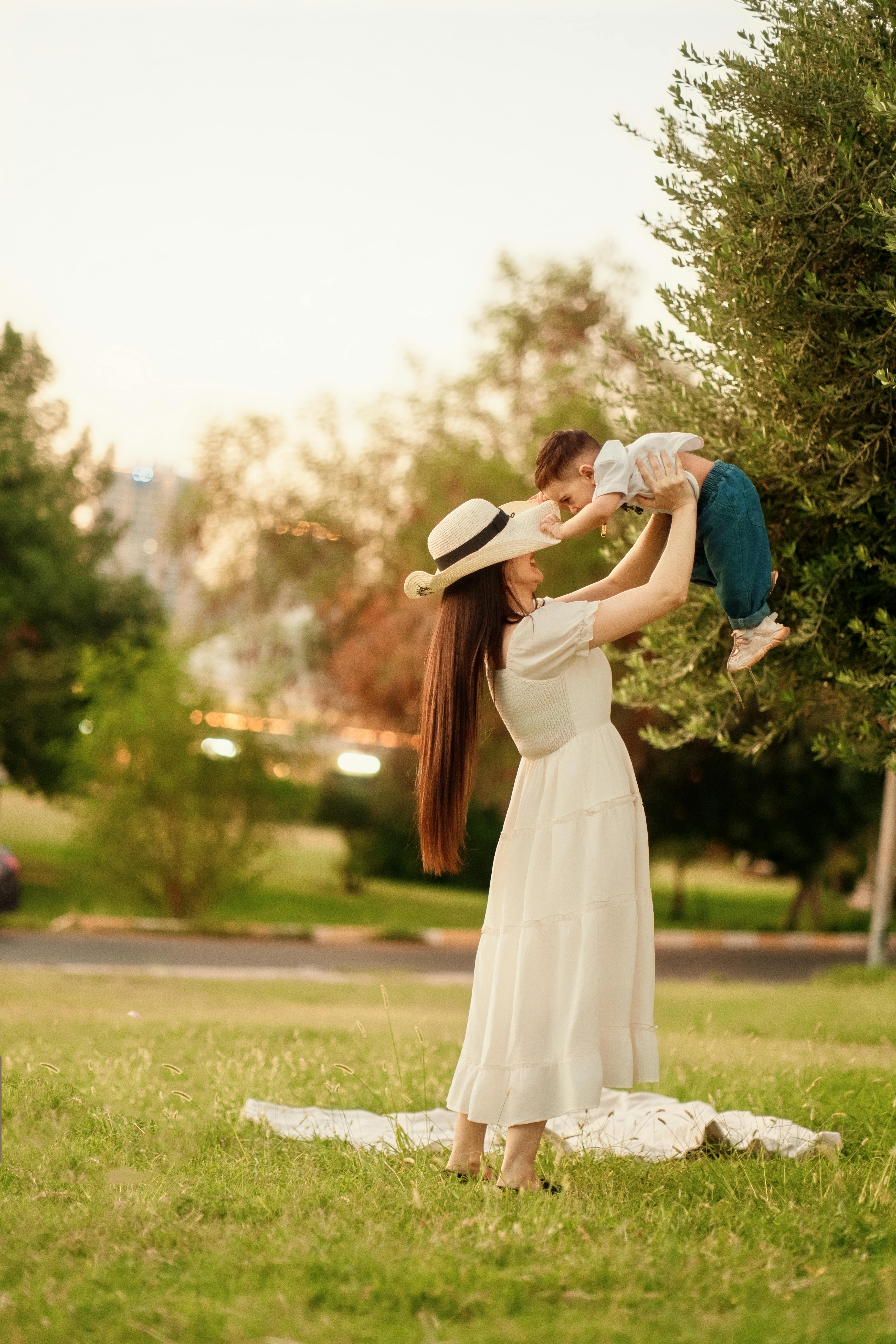 Eine Mutter, die sich mit ihrem Kind bindet | Quelle: Pexels