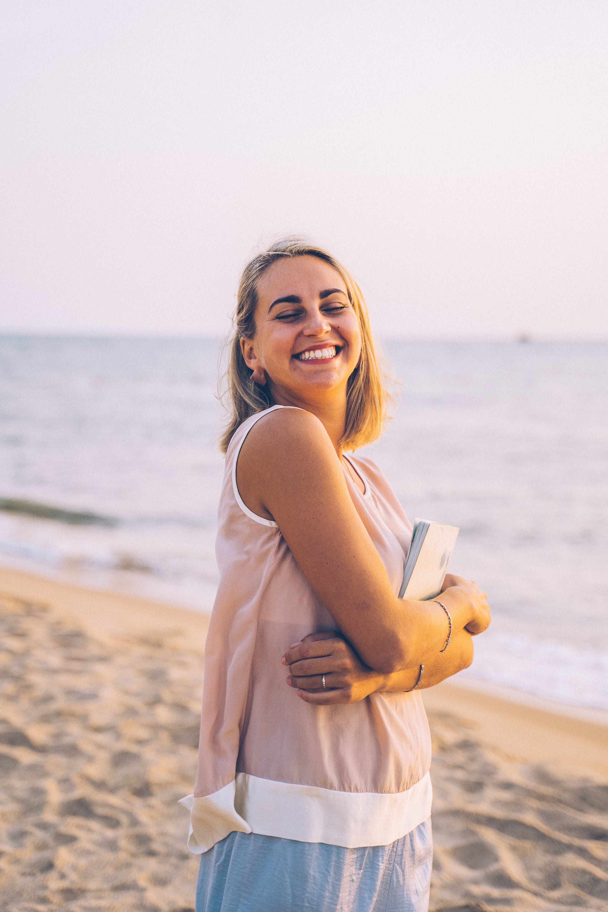Eine glückliche Frau | Quelle: Pexels