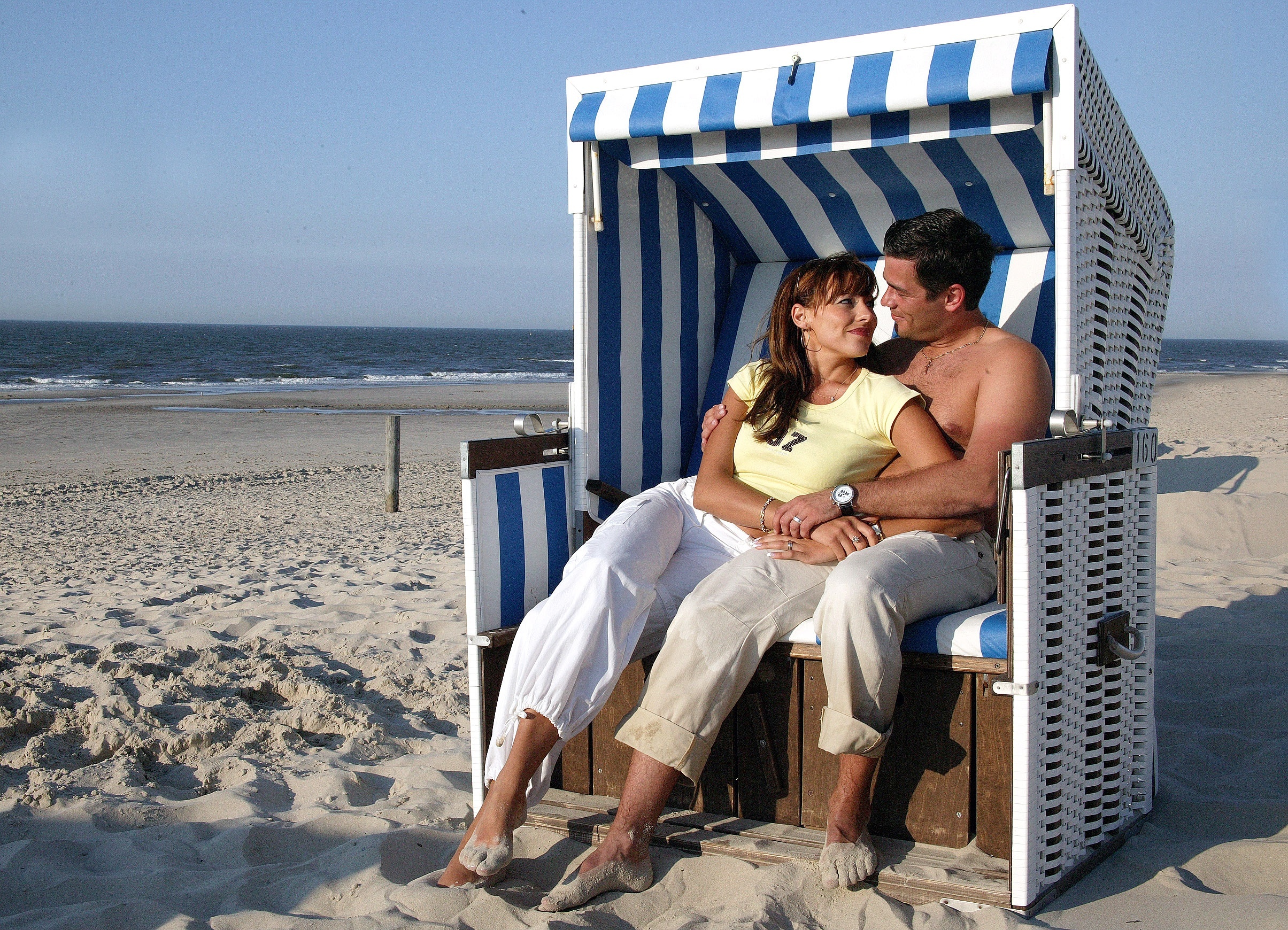 Sandra und Adrian Ursache 2003 auf Wangerooge | Quelle: GettyImages