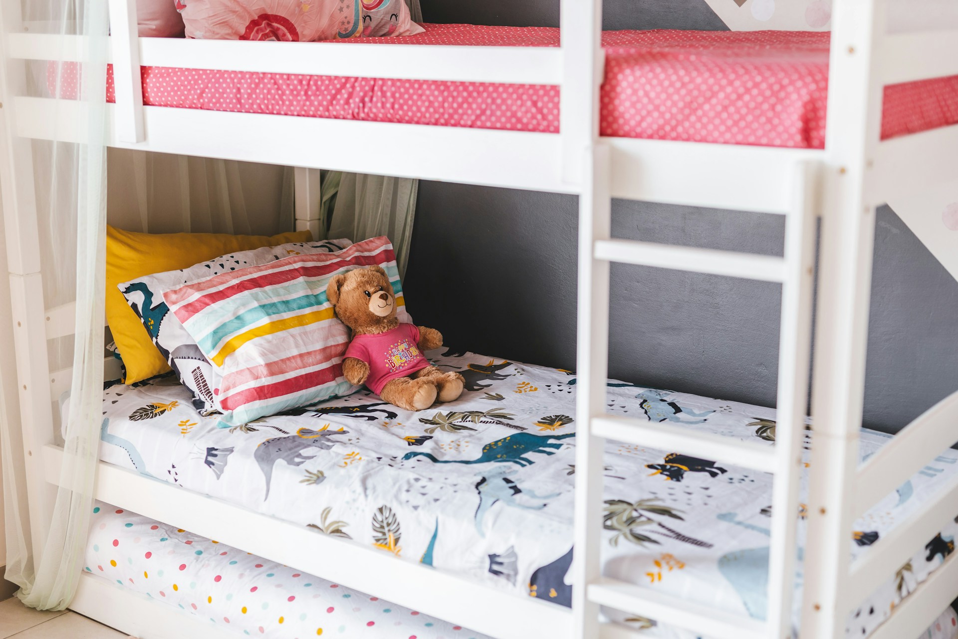 Ein Etagenbett | Quelle: Unsplash