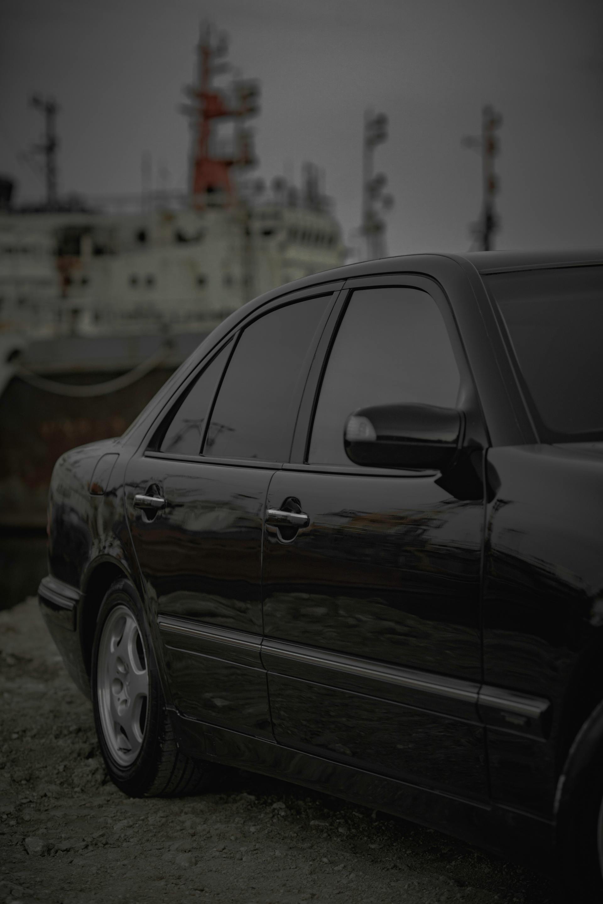 Ein schwarzes Auto | Quelle: Pexels