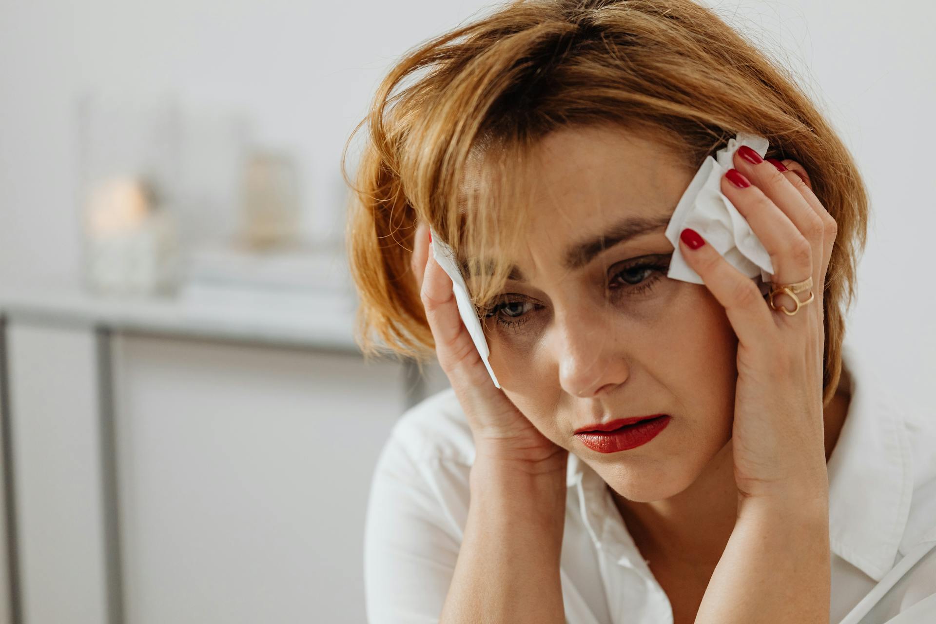 Eine traurige Frau | Quelle: Pexels