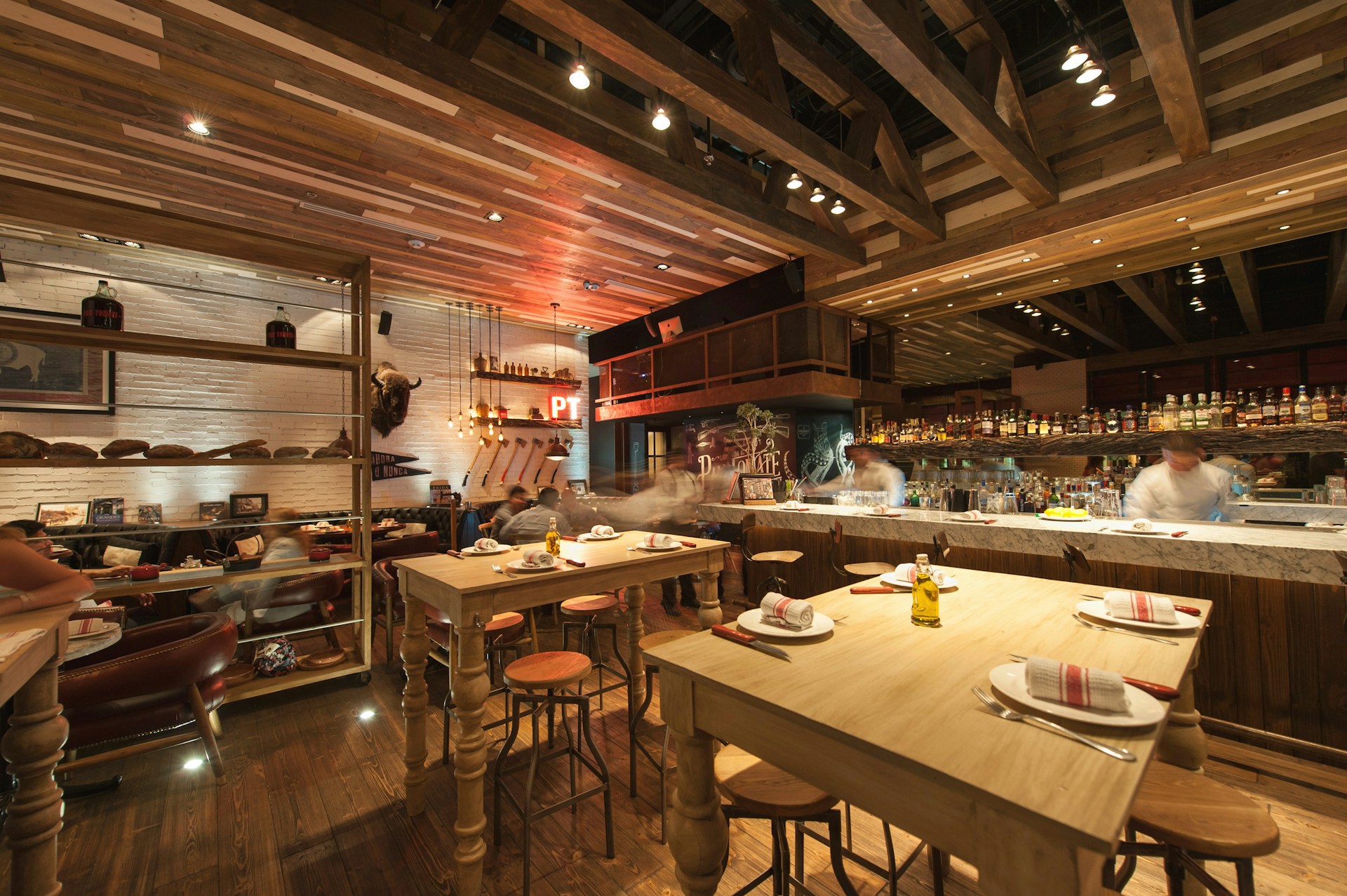 Ein Restaurant-Interieur | Quelle: Unsplash