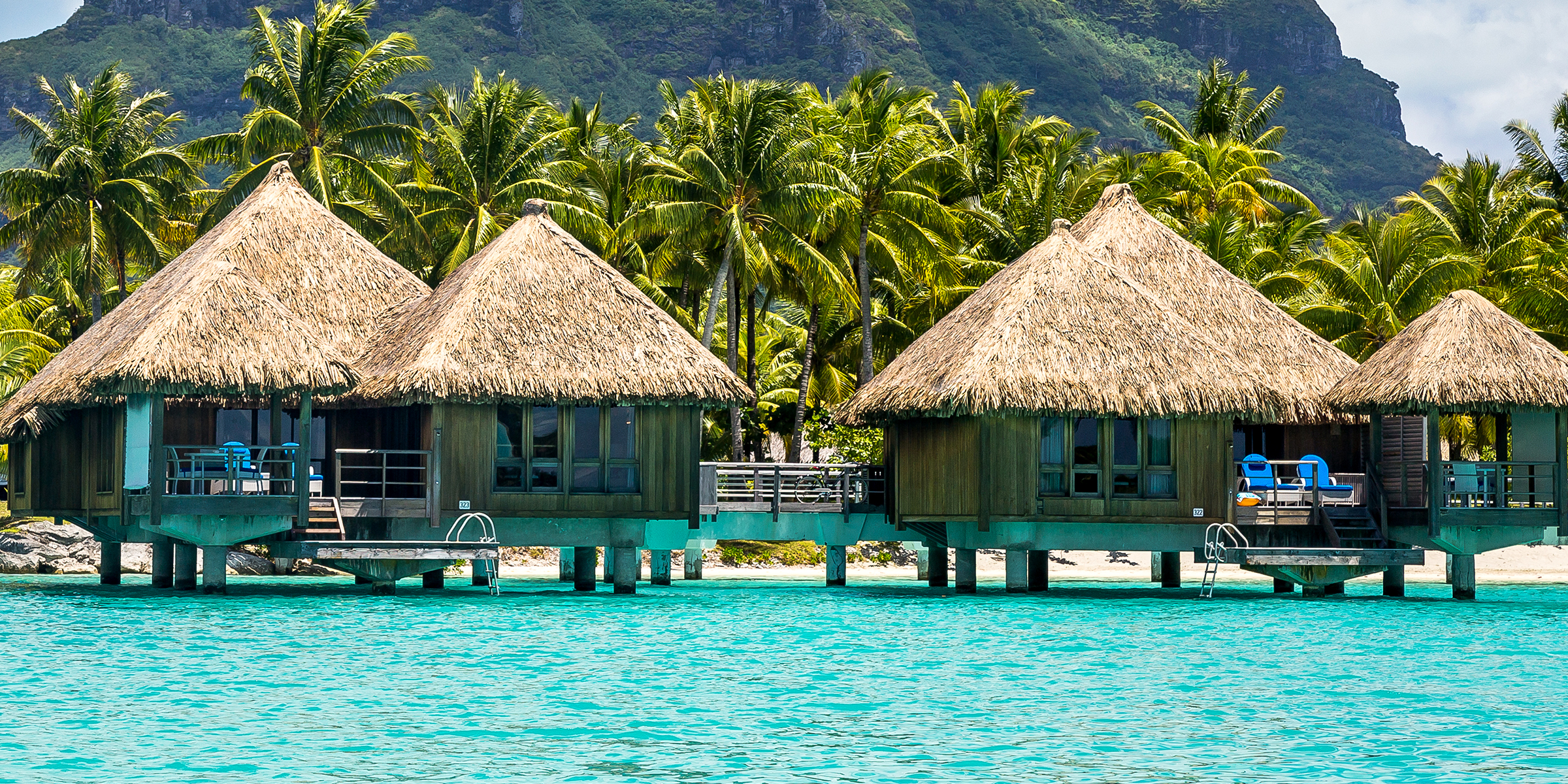 Ein Urlaubsresort in Bora Bora | Quelle: Shutterstock