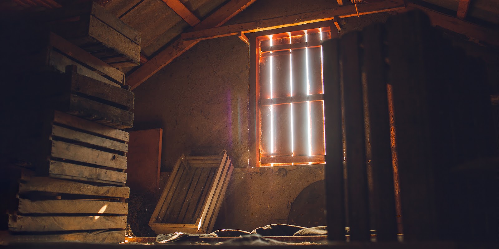 Ein Dachboden | Quelle: Shutterstock