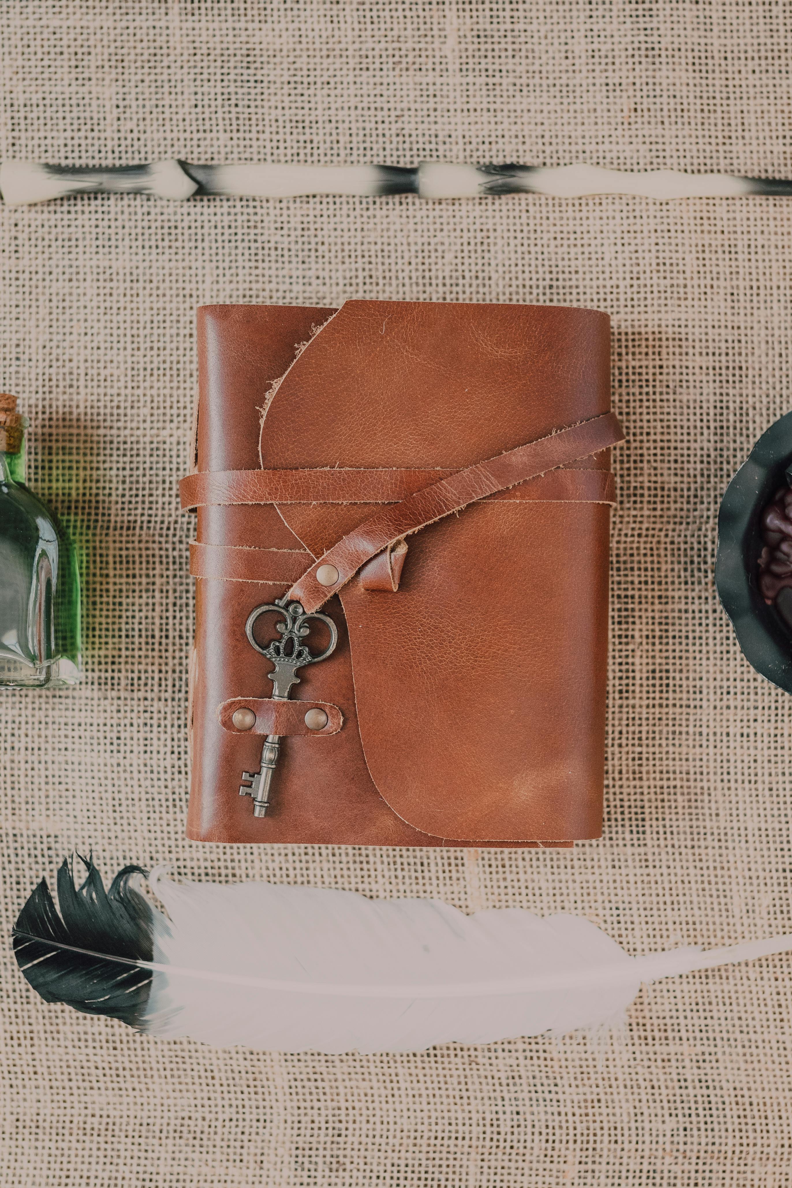 Ein Ledertagebuch | Quelle: Pexels