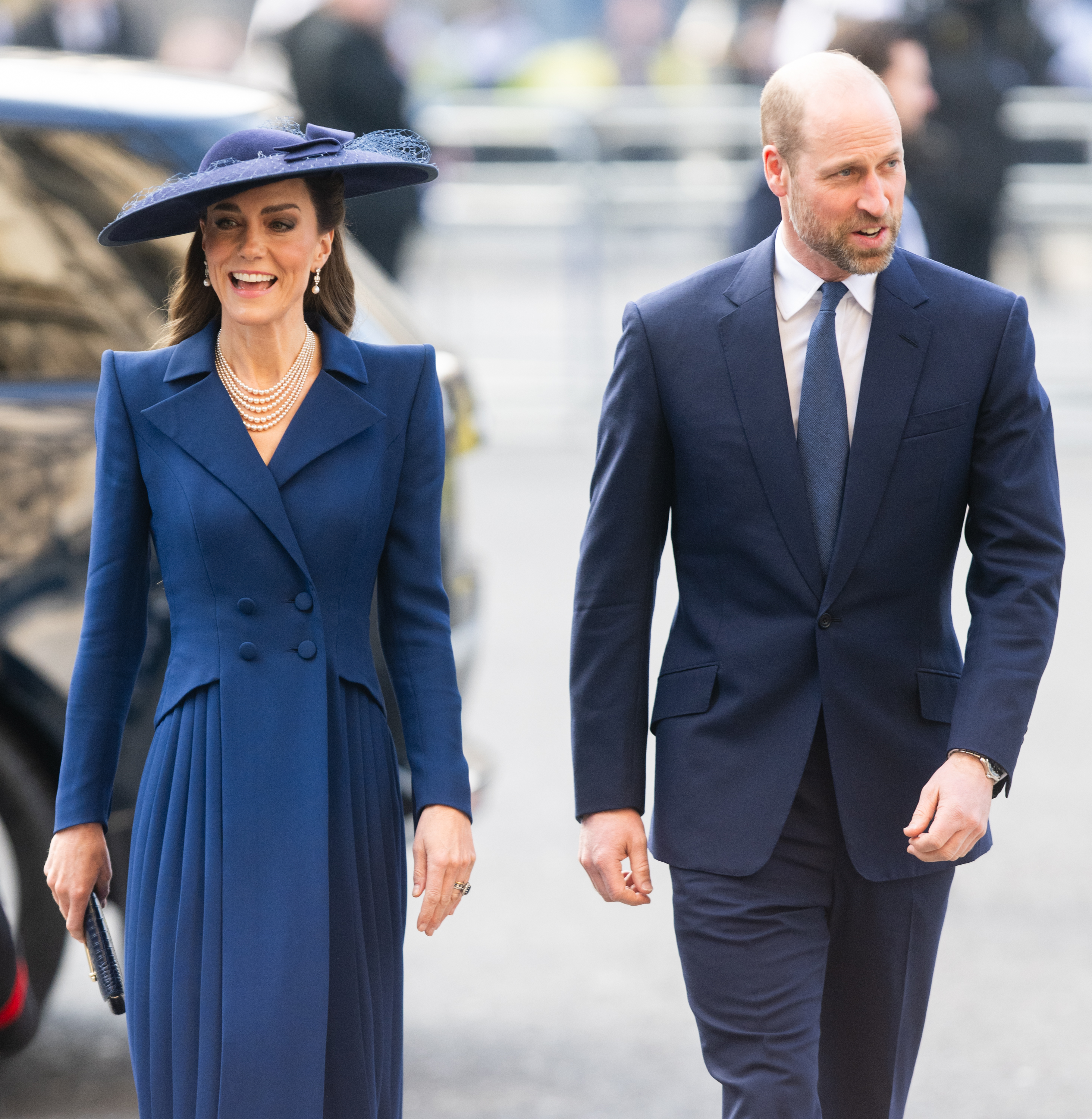 William und Kate kamen am 9. März 2026 zur Gedenkfeier zum Commonwealth Day in der Westminster Abbey an. Das Bild zeigt das Paar gemeinsam bei der Ausübung ihrer königlichen Pflichten, einige Monate bevor die Familie Sussex im August nach Großbritannien kam. | Quelle: Getty Images