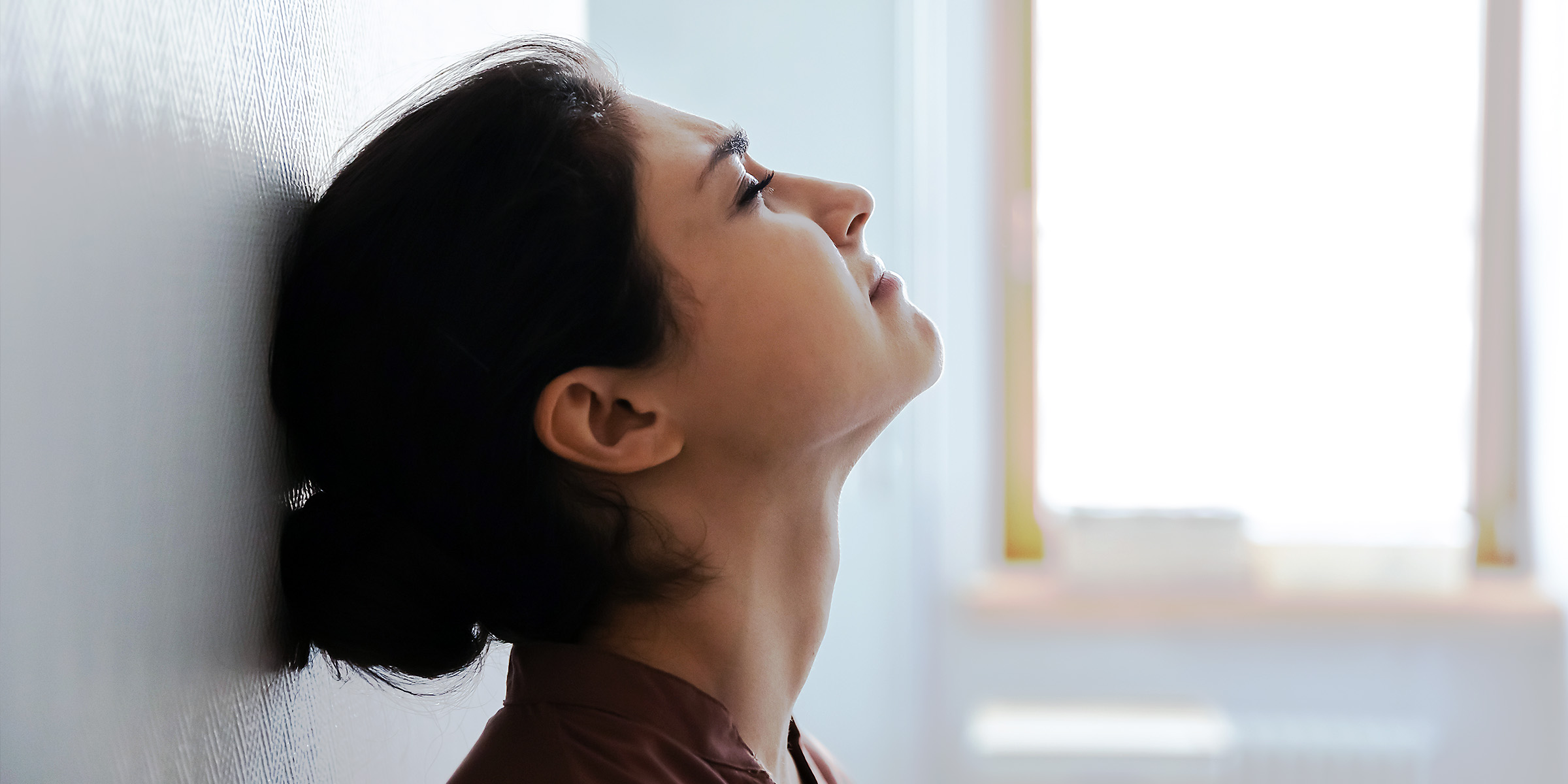 Eine weinende Frau | Quelle: Shutterstock
