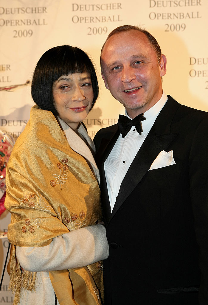 Der deutsche Schauspieler Alexander Held und seine Frau Patricia Fugger bei ihrer Ankunft zum Deutschen Opernball 2009 in der Alten Oper am 28. Februar 2009 in Frankfurt am Main. | Quelle: Getty Images
