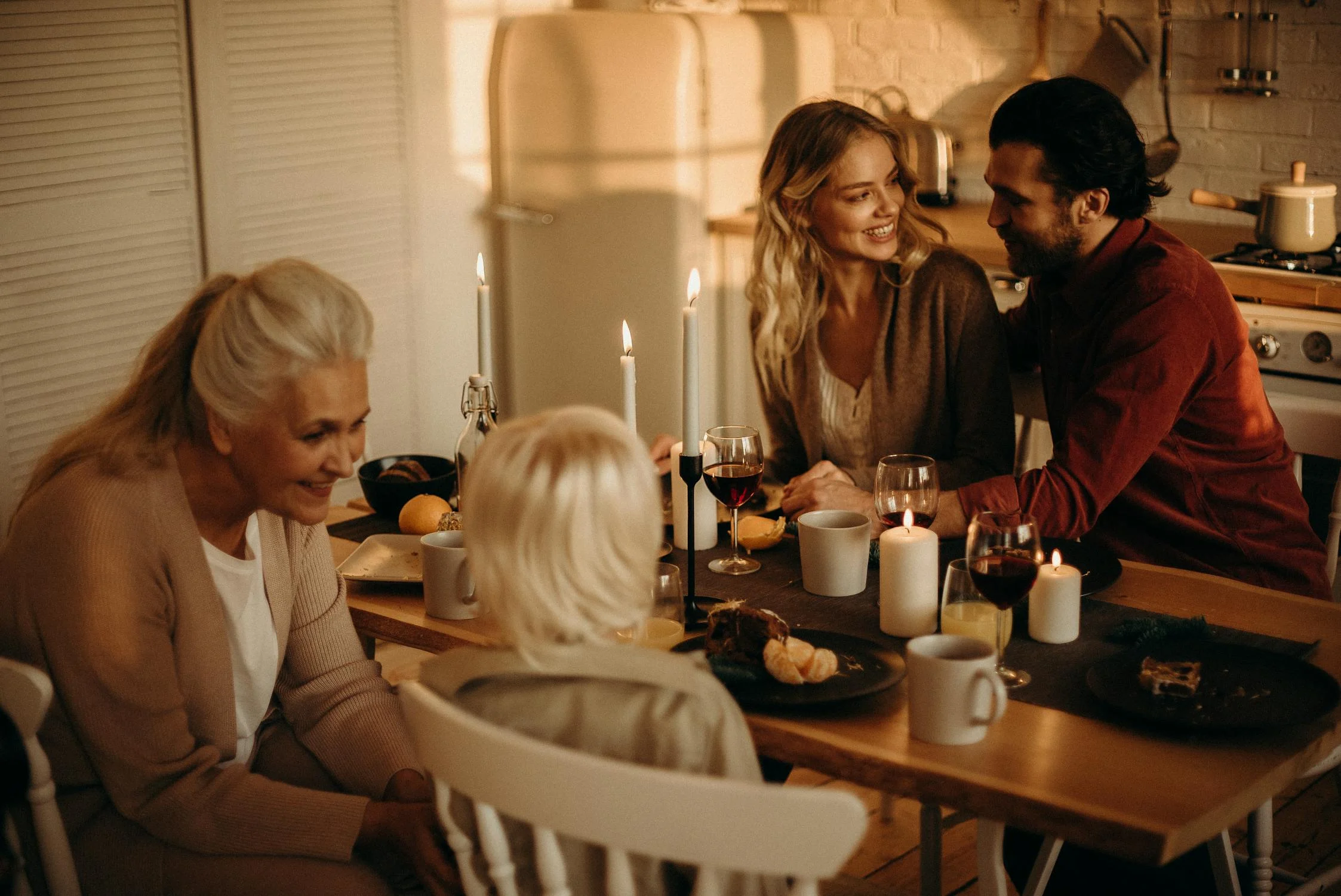 Familienessen | Quelle: Pexels