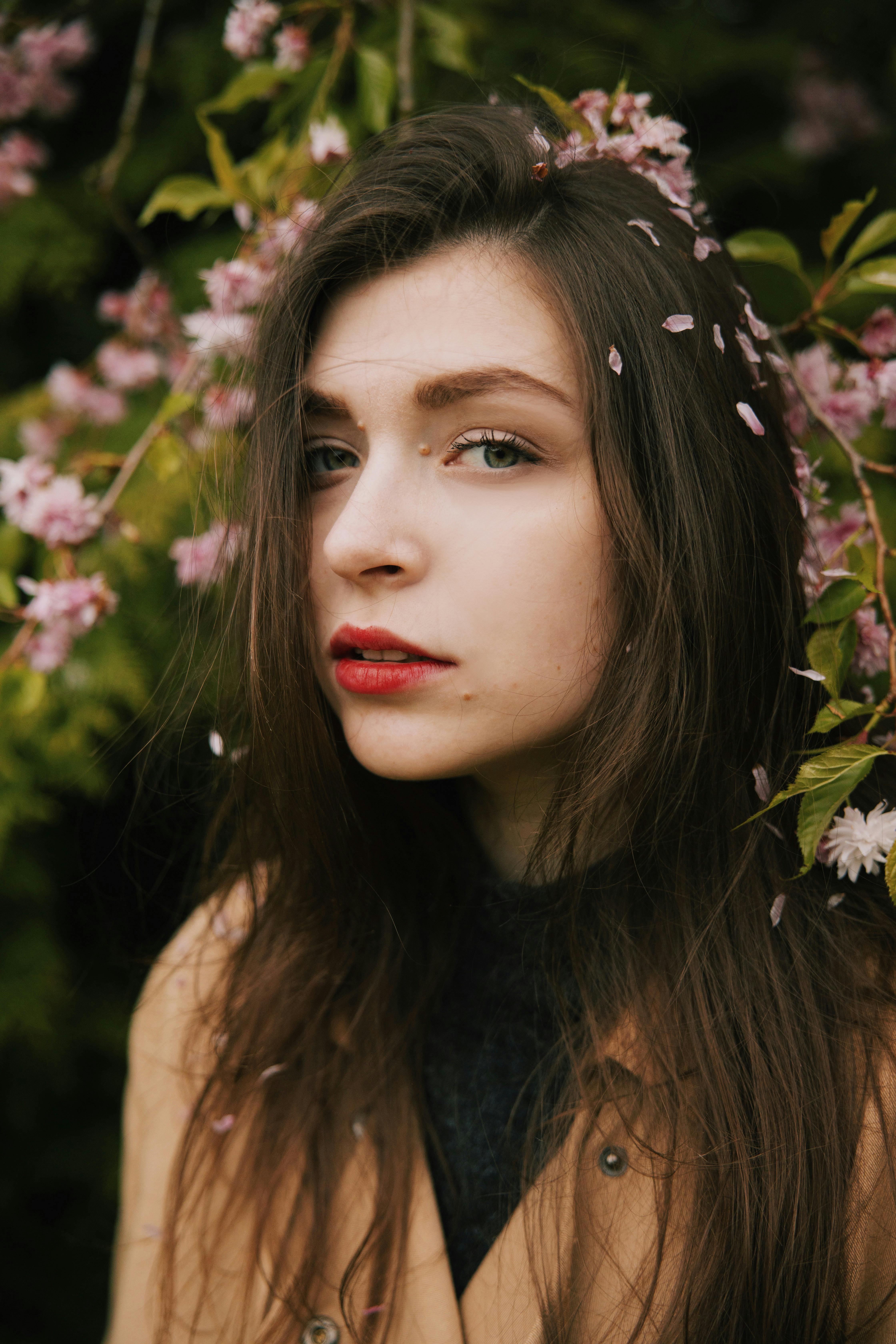 Eine Frau im Freien | Quelle: Pexels
