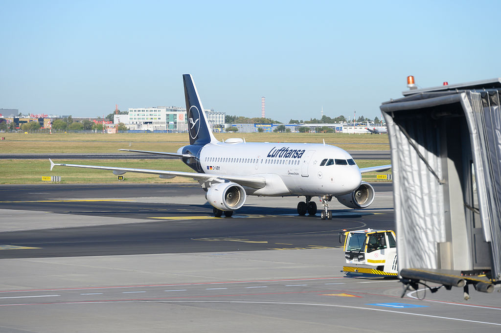 Bild eines Flugzeugs der Lufthansa | Quelle: Getty Images