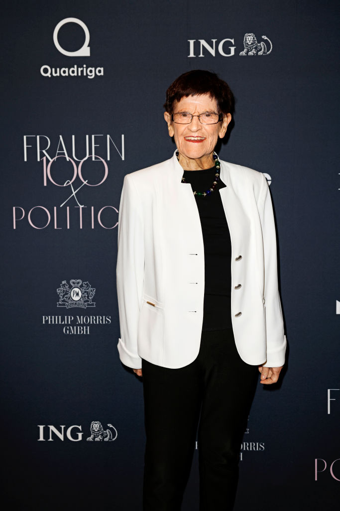 Rita Süssmuth während der Veranstaltung „Frauen100 X Politics” im Telegraphenamt am 29. November 2023 in Berlin, Deutschland | Quelle: Getty Images