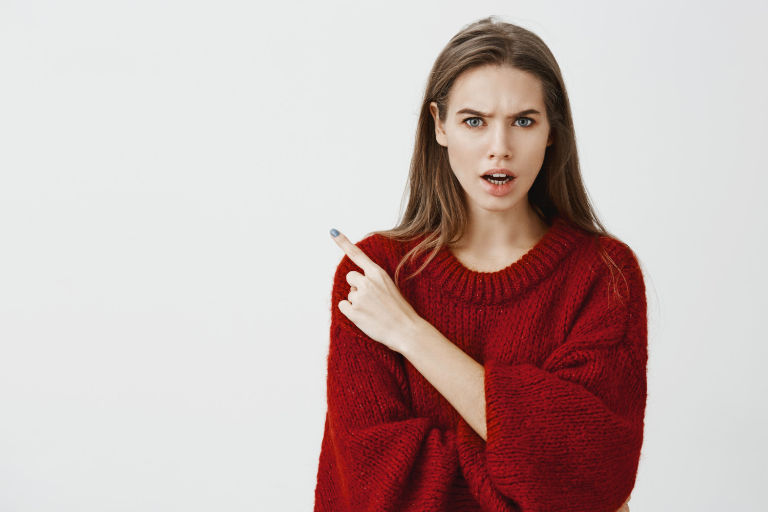 Eine wütende Frau | Quelle: Freepik