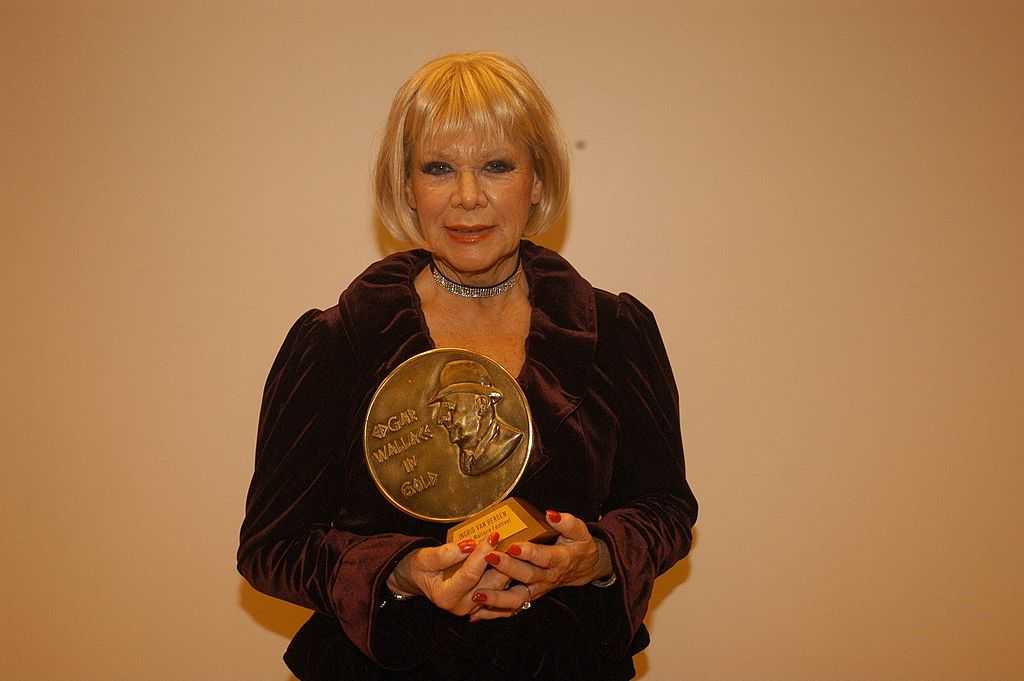 Ingrid van Bergen ("Edgar Wallace Preis in Gold"), "6. Internationales Edgar Wallace Festival 2004", Neustadt/Titisee, 03.04.2004, Hotel "Neustädter Hof" | Quelle: Getty Images