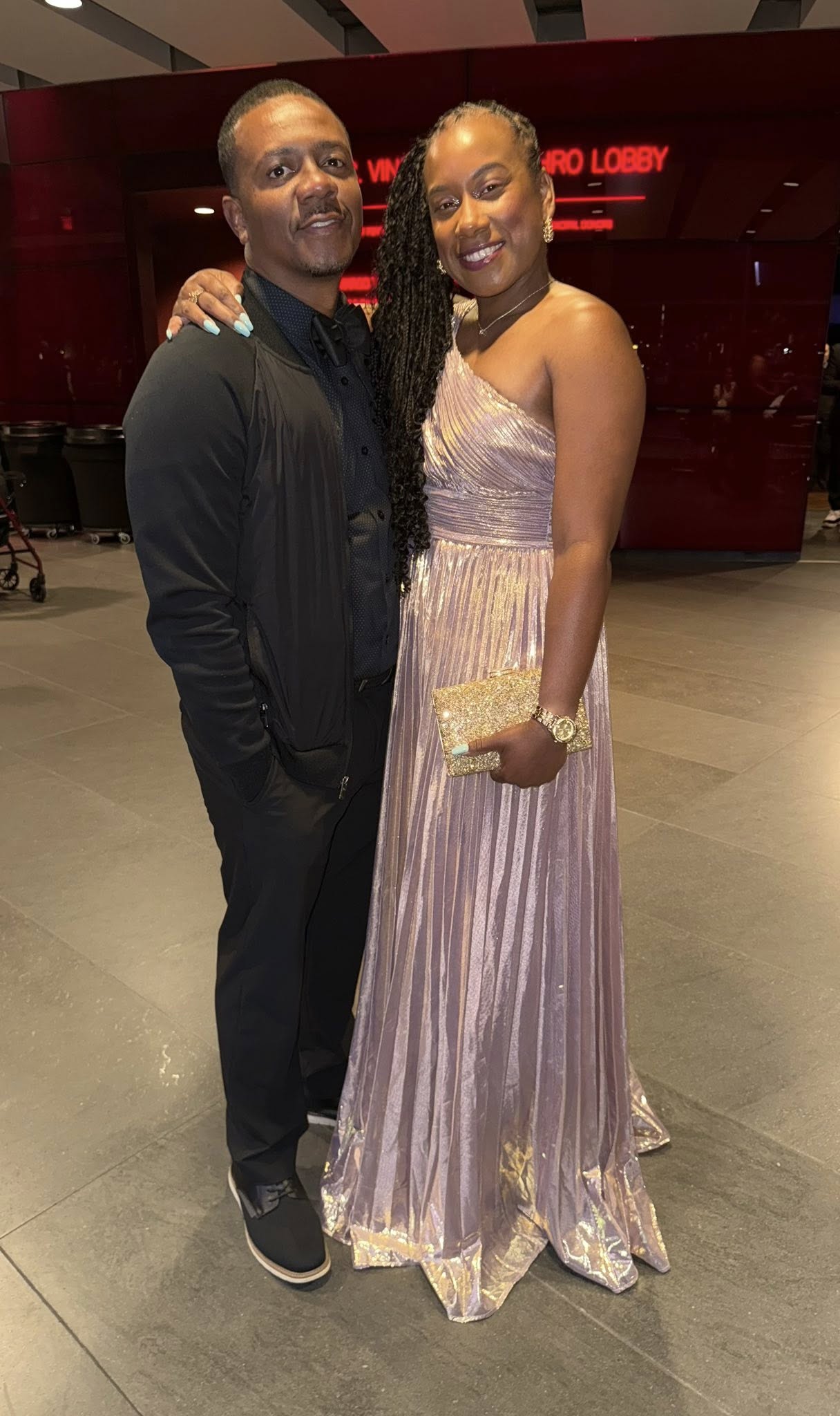 Courtney Hodges Eltern Sherqueena Myles Jackson und Brian Jackson, auf einem Foto vom 30. August 2026 | Quelle: Facebook/Sherqueena Myles Jackson
