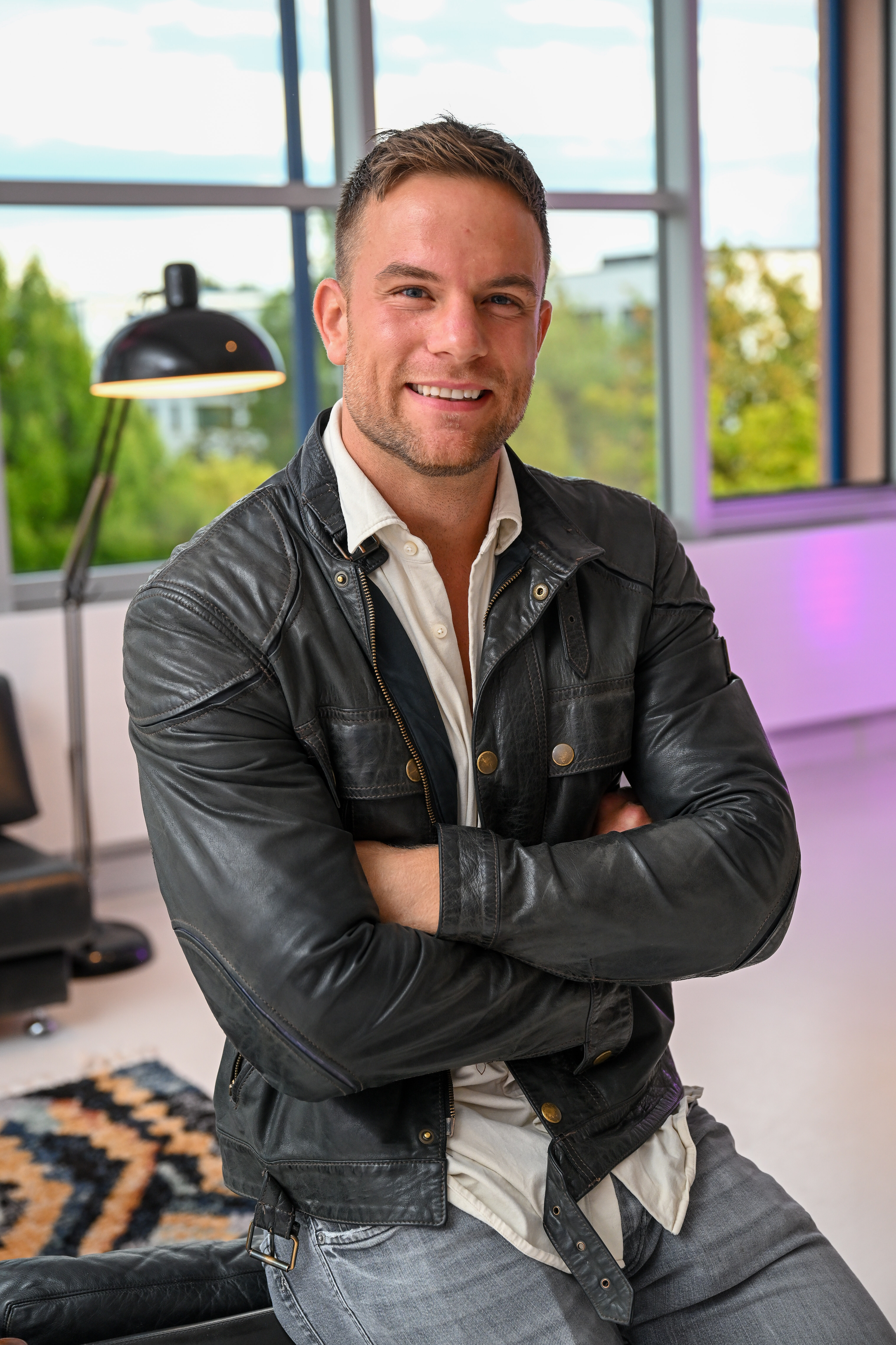 Sebastian Preuss nimmt an der Eröffnungsfeier des Büros von Average Sucks am 14. September 2022 in München, Deutschland, teil | Quelle: Getty Images