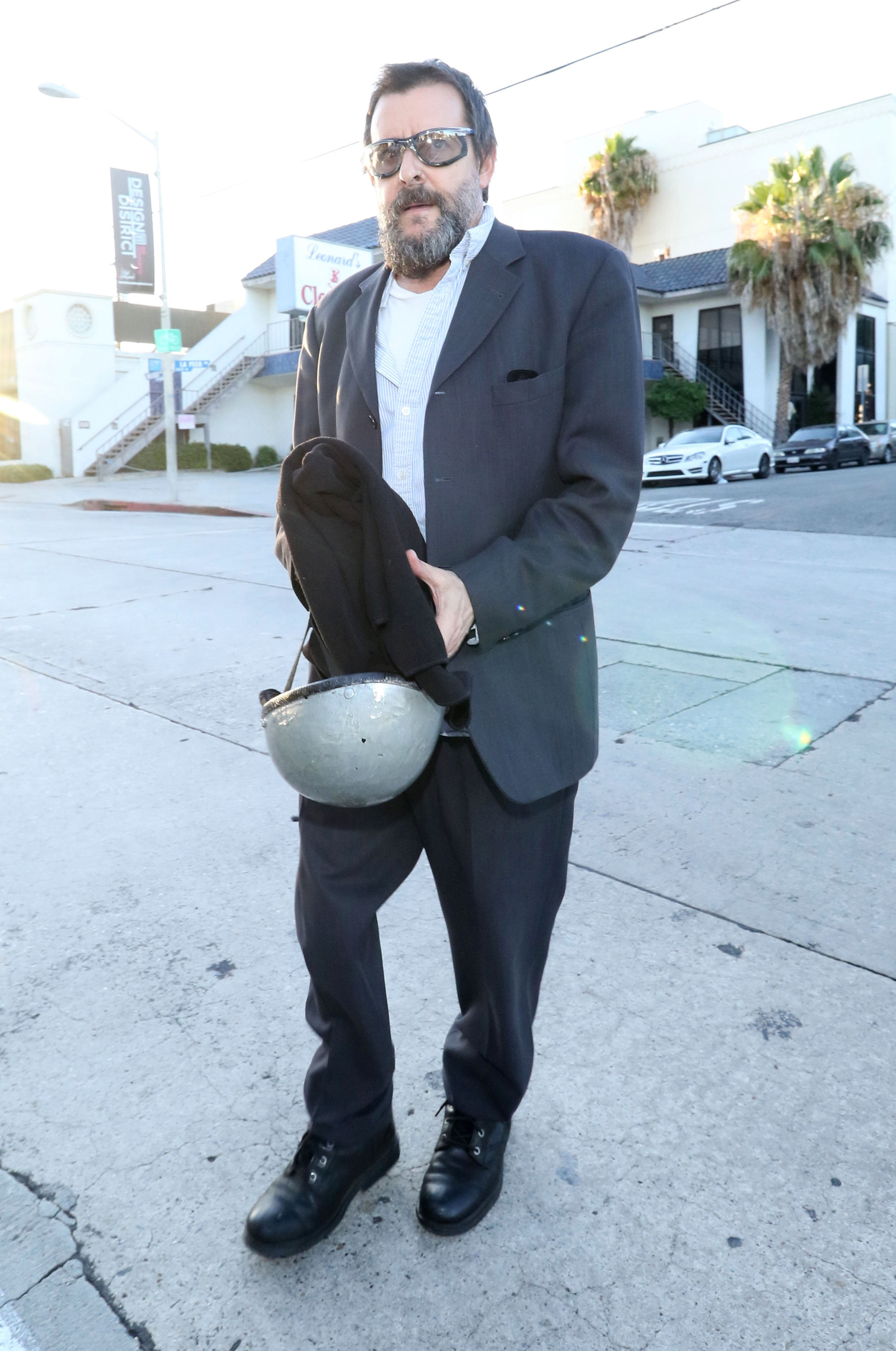 Judd Nelson lebt sein Leben ganz nach seinen eigenen Vorstellungen und schätzt seit langem einen unprätentiösen Alltag in Los Angeles, fernab der Öffentlichkeit. | Quelle: Getty Images