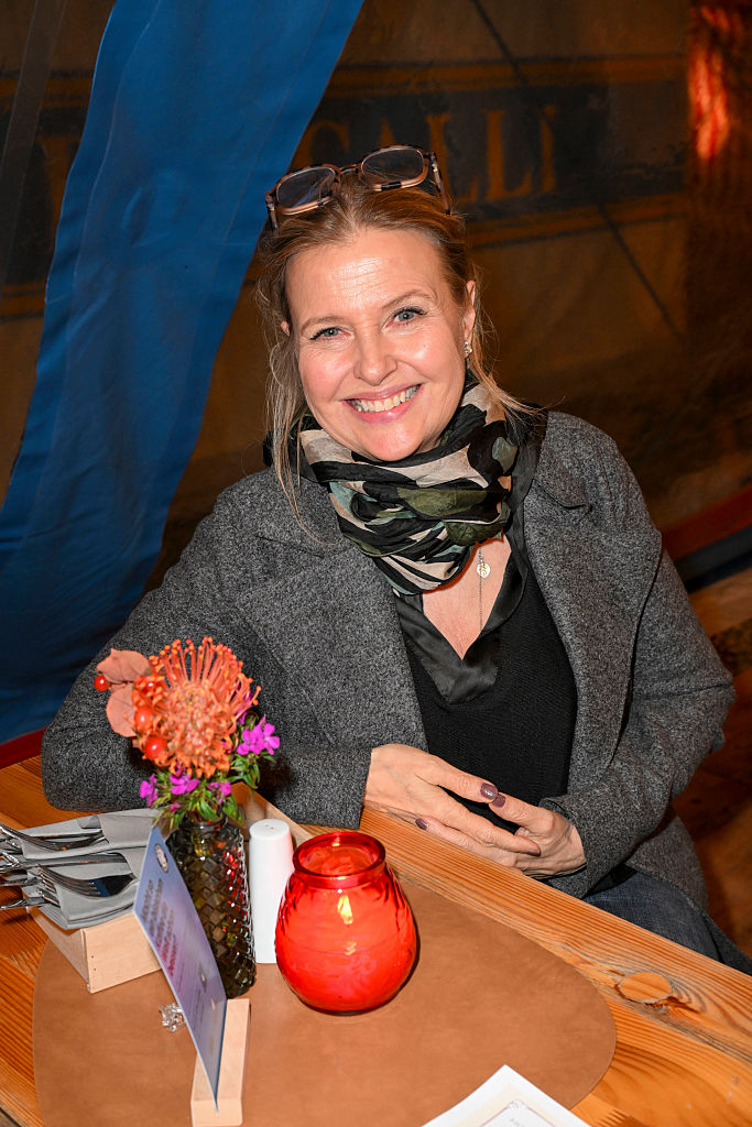 Katharina Böhm besucht die Premiere von „ARTistART“ des Circus Roncalli im Werksviertel München am 24. Oktober 2025 in München, Deutschland. | Quelle: Getty Images