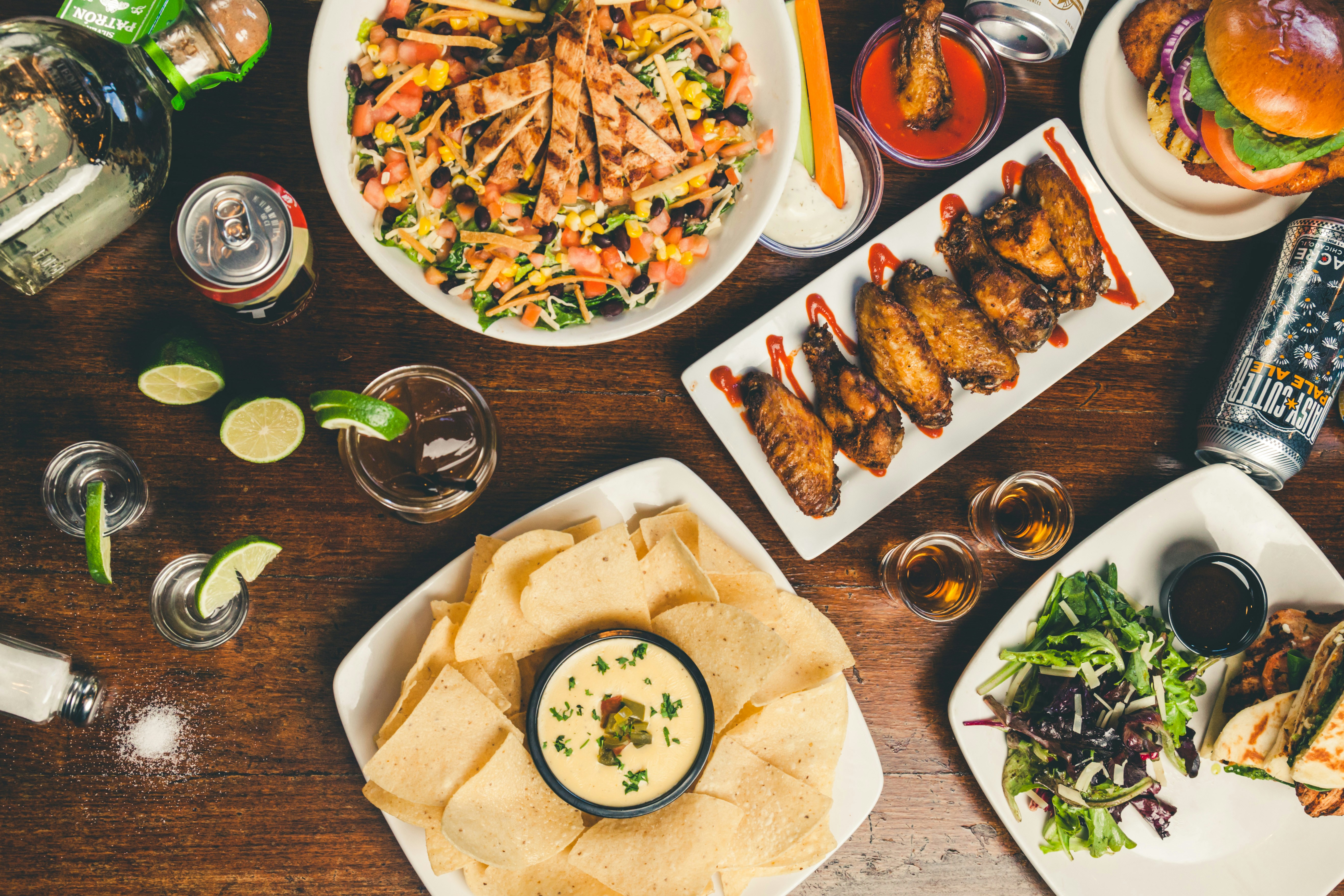 Essen auf einem Tisch | Quelle: Unsplash
