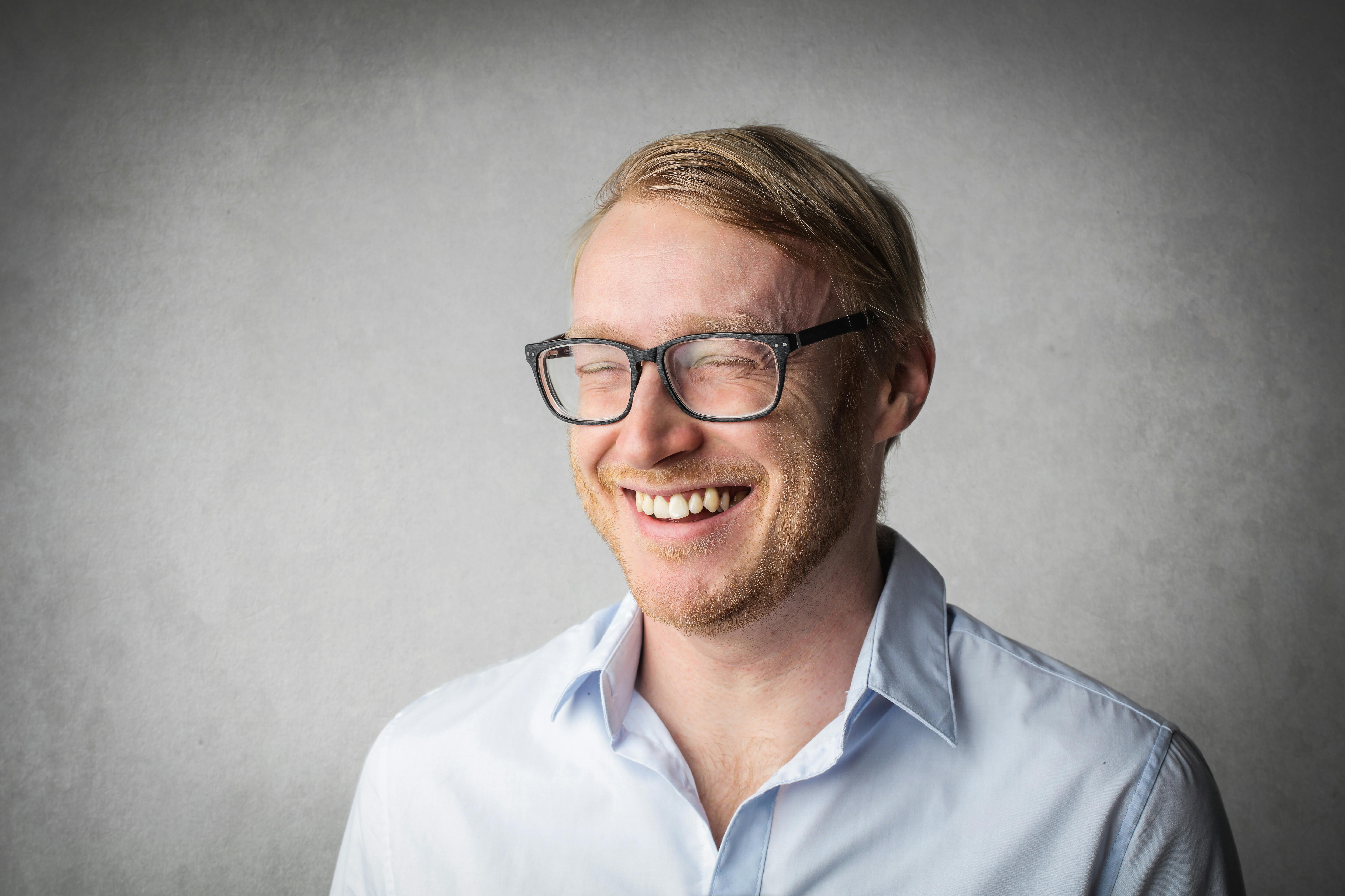 Ein glücklicher Mann | Quelle: Pexels