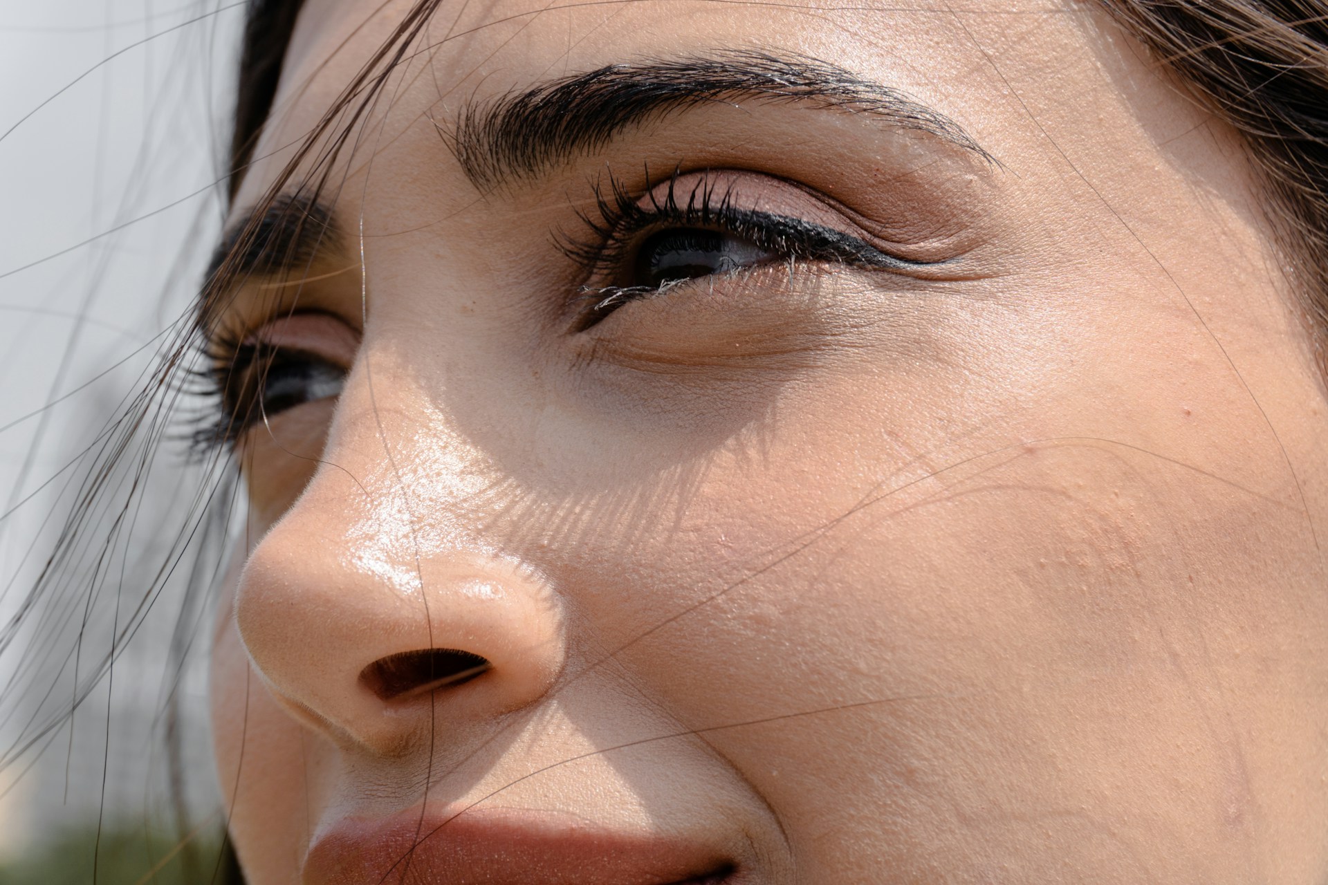 Eine Frau mit Tränen in den Augen | Quelle: Unsplash