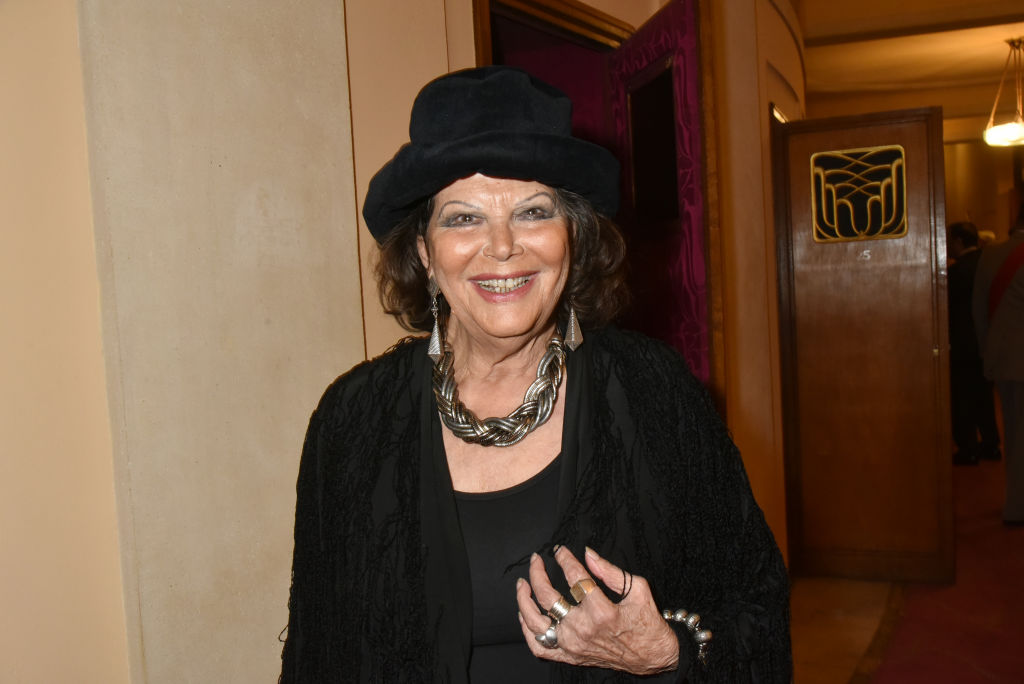 Claudia Cardinale besucht die 26. Gala de L'Espoir Ligue contre Le Cancer im Theatre des Champs Elysees am 22. Oktober 2018 in Paris, Frankreich. | Quelle: © Getty Images