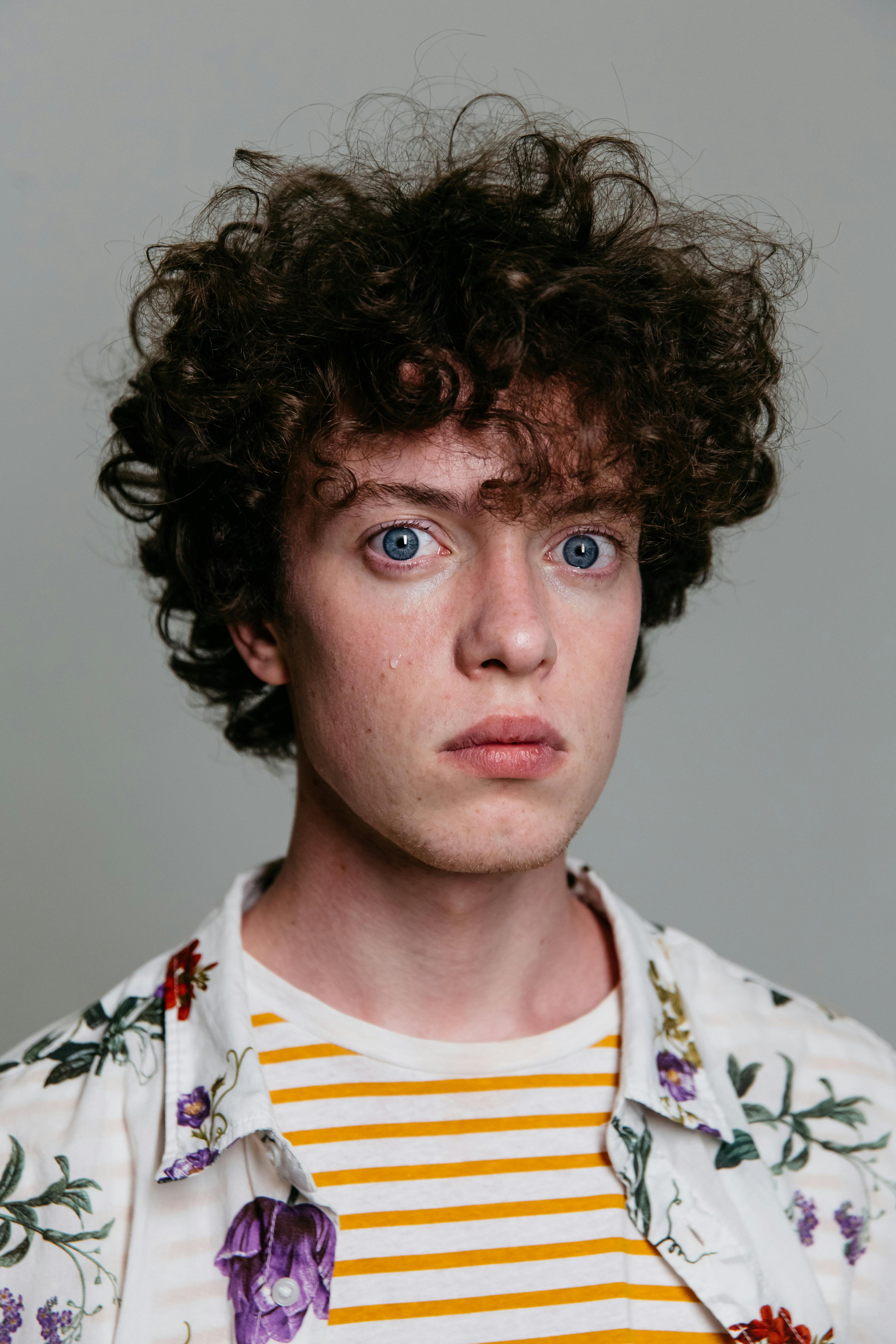 Ein schockierter Mann | Quelle: Pexels