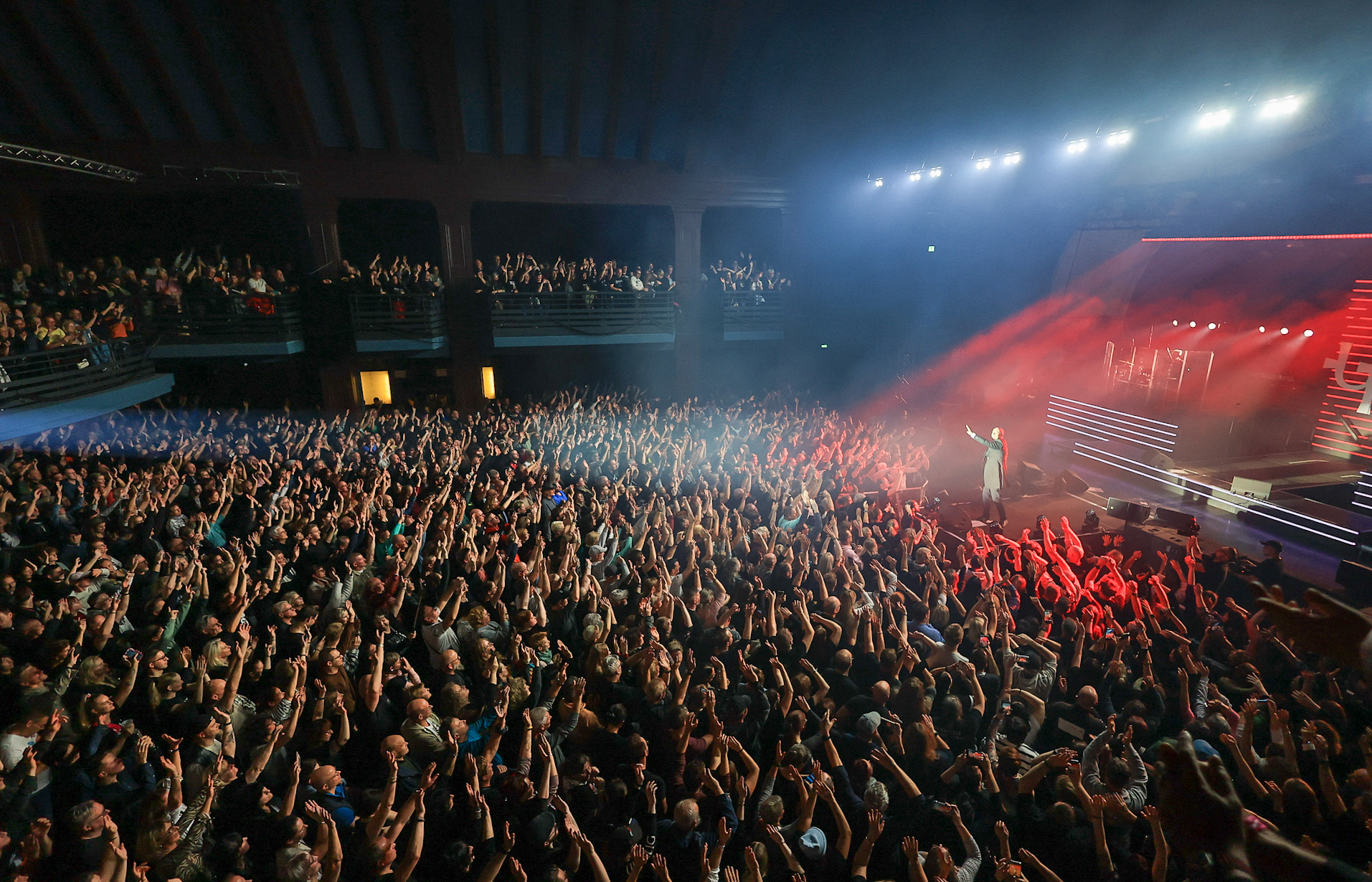 Der Graf bei seinem Auftritt am 13. November 2025 in Leipzig | Quelle: Getty Images