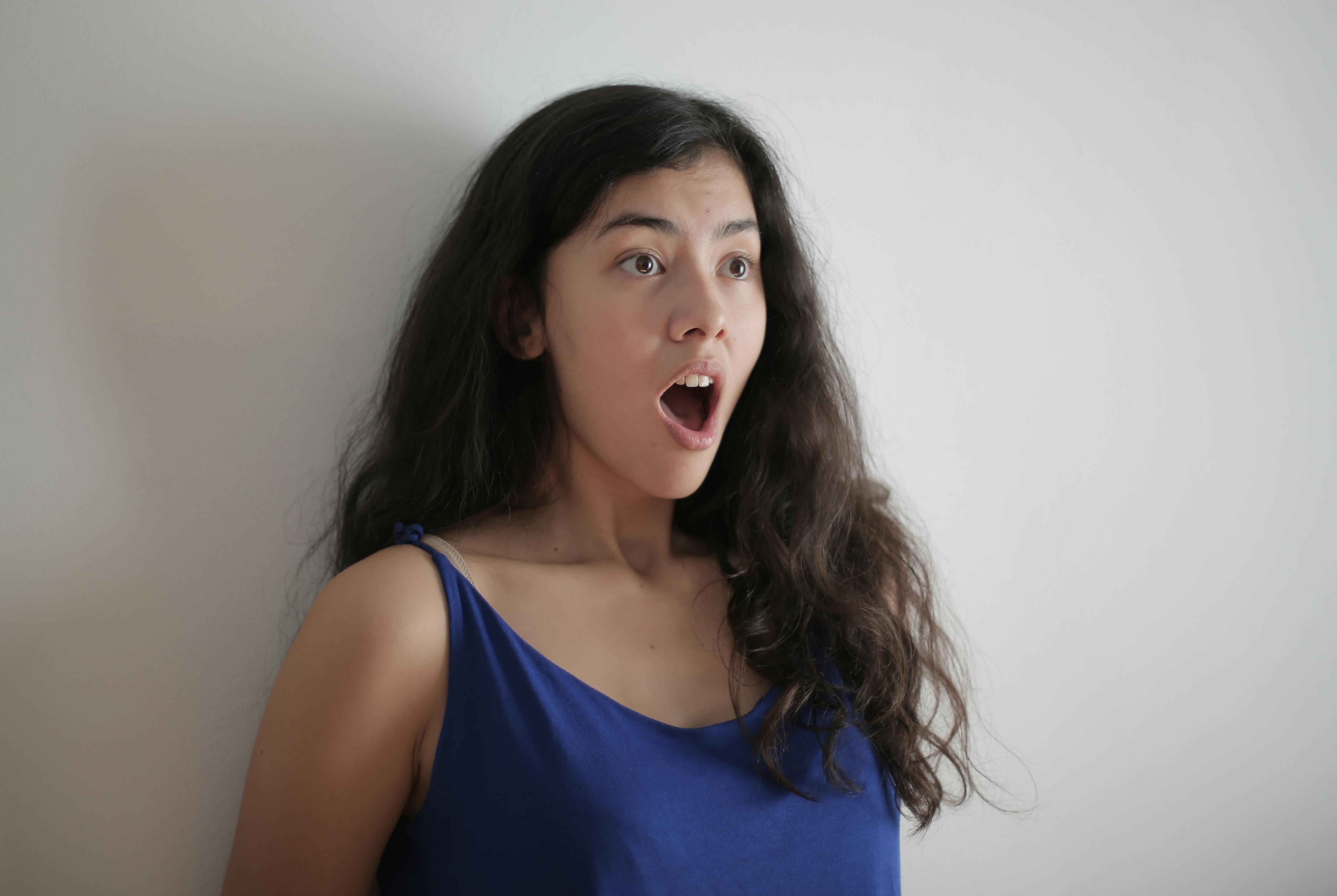 Eine schockierte Frau | Quelle: Pexels