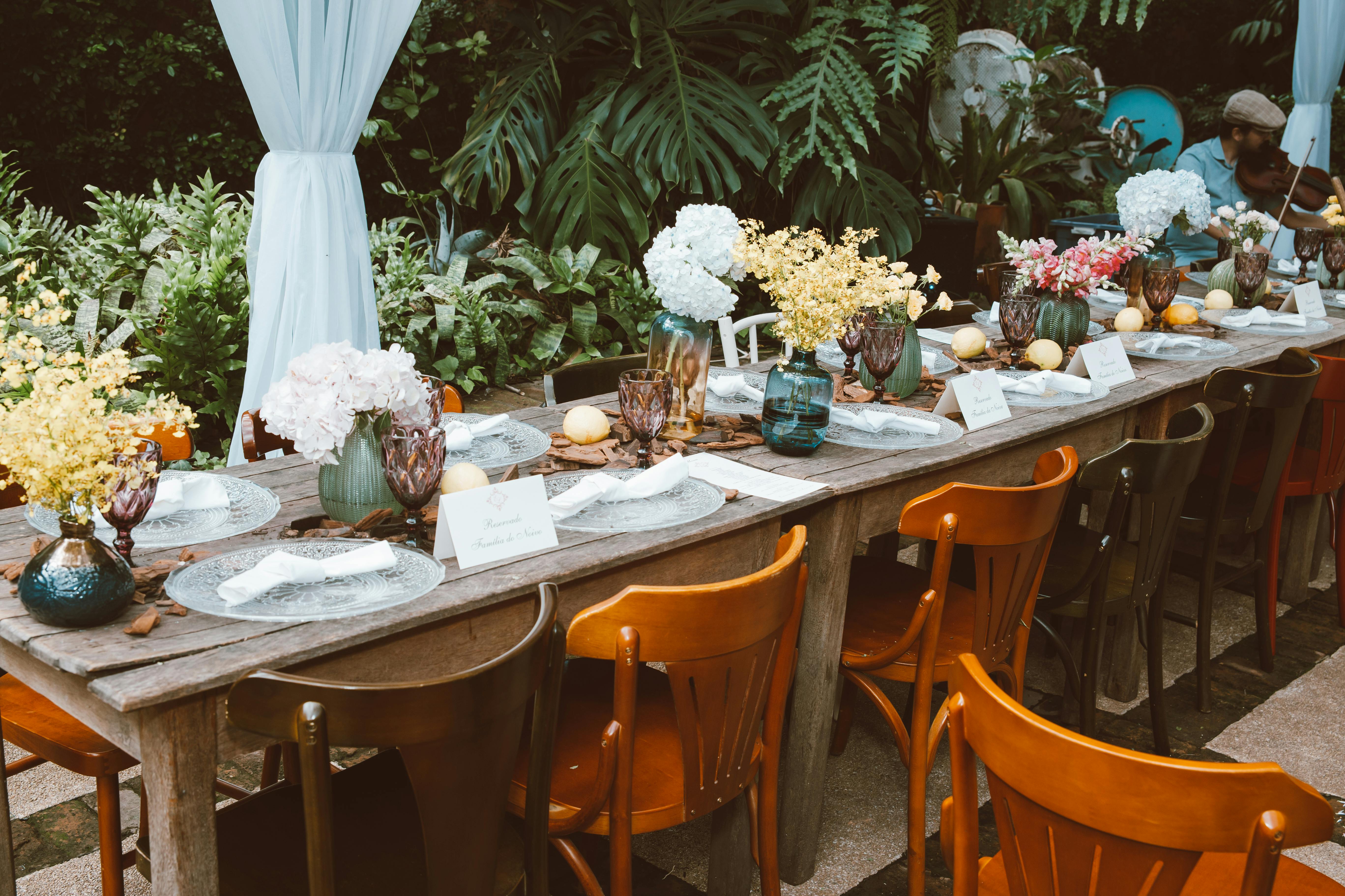 Dekorierter Tisch | Quelle: Pexels