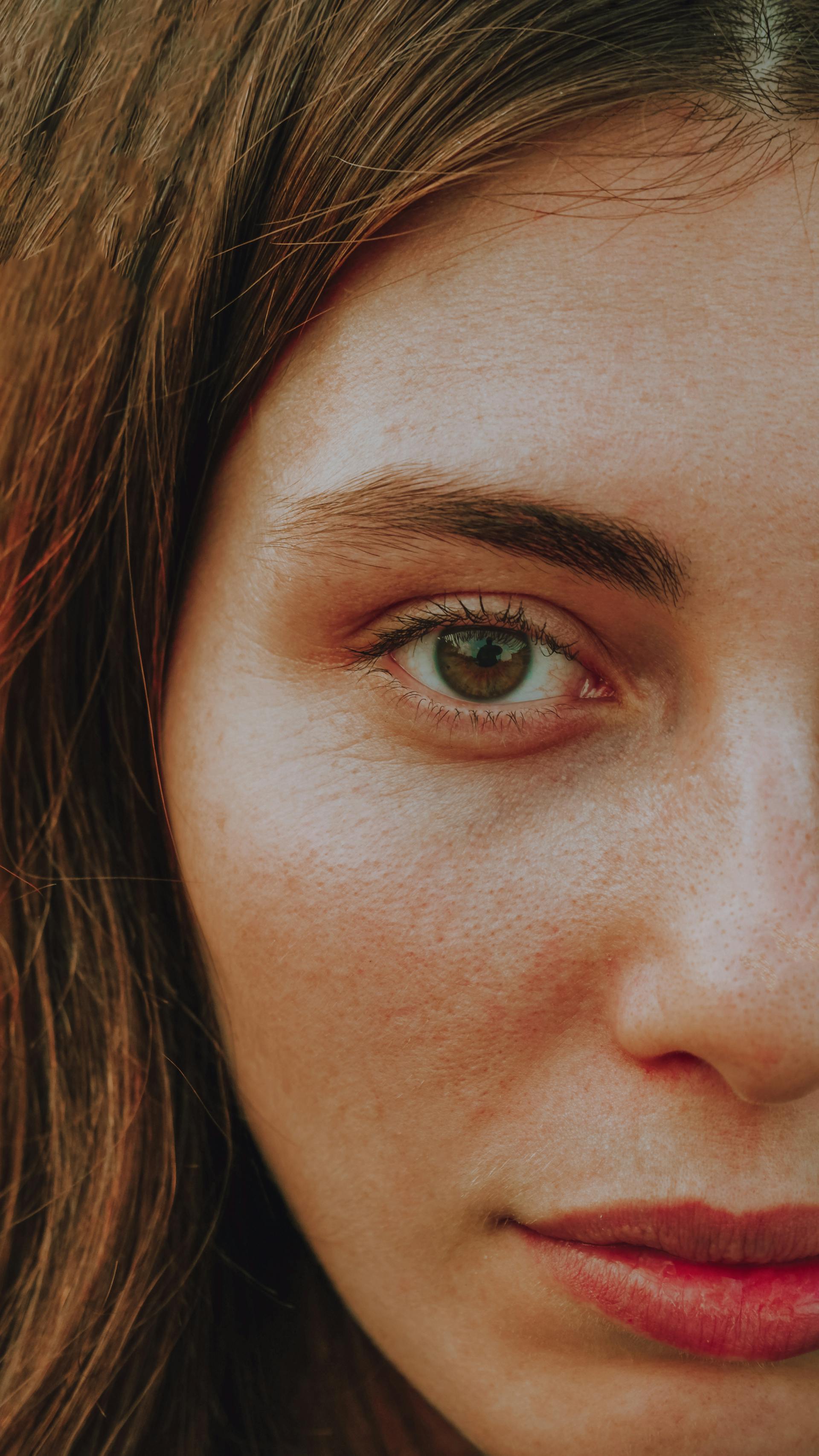 Eine Nahaufnahme des Gesichts einer Frau | Quelle: Pexels
