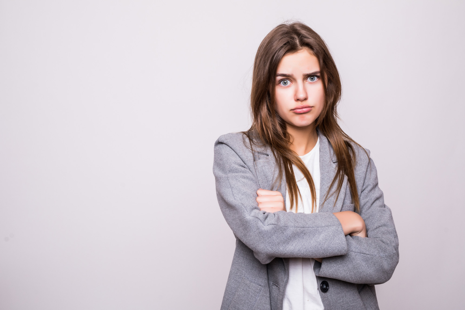 Eine unzufriedene Frau | Quelle: Freepik