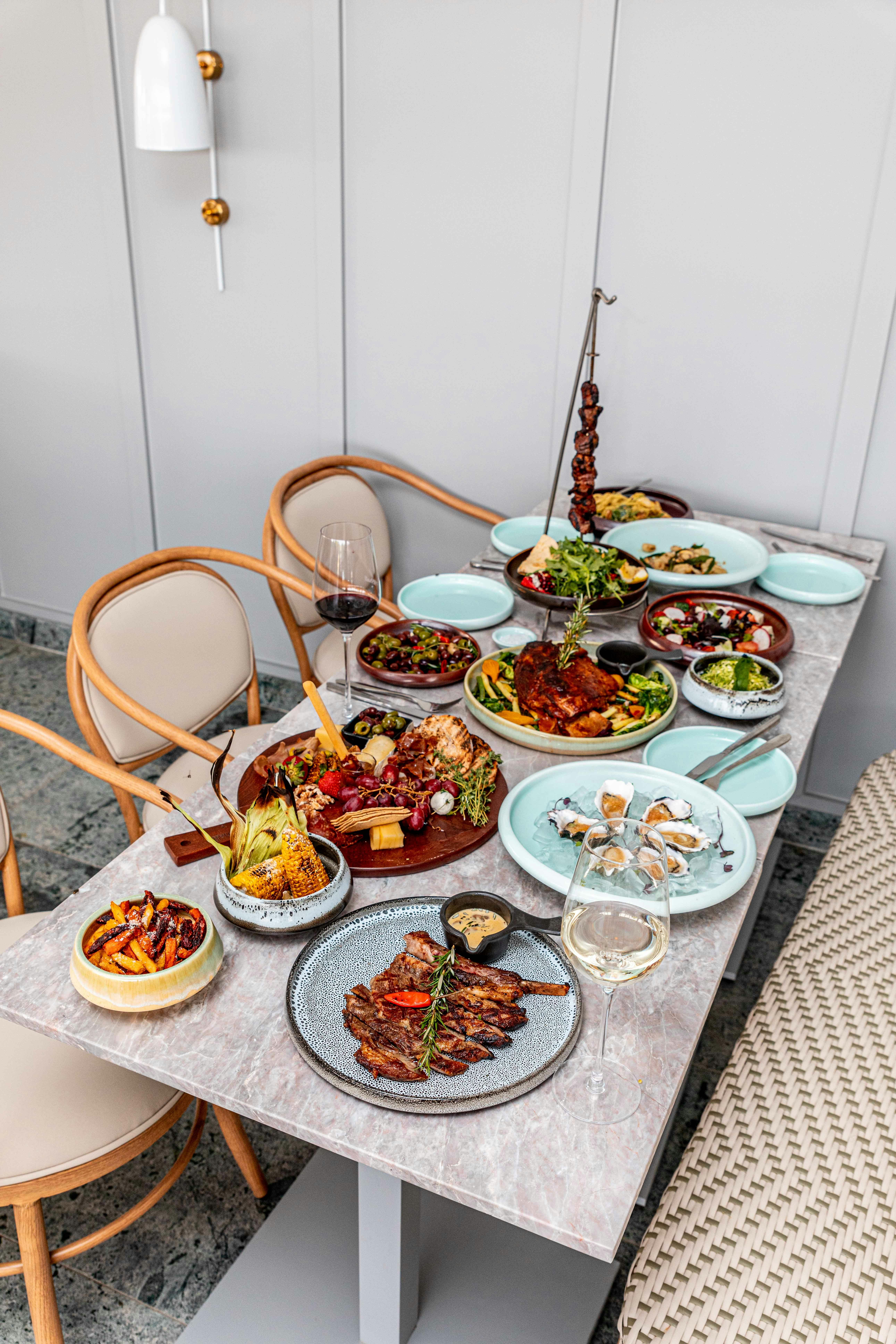 Eine Mahlzeit auf einem Tisch | Quelle: Pexels