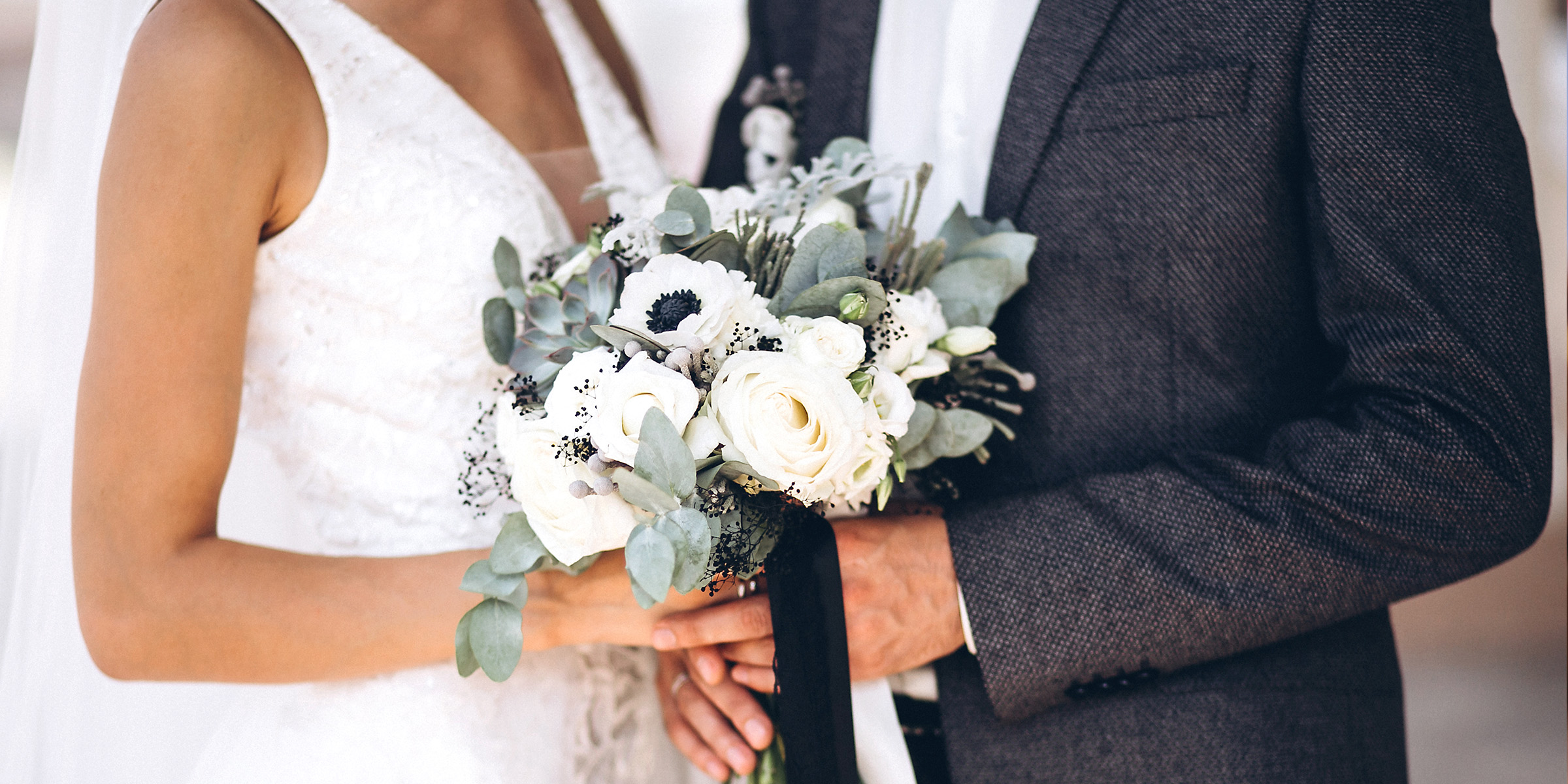 Ein Paar an seinem Hochzeitstag | Quelle: Shutterstock