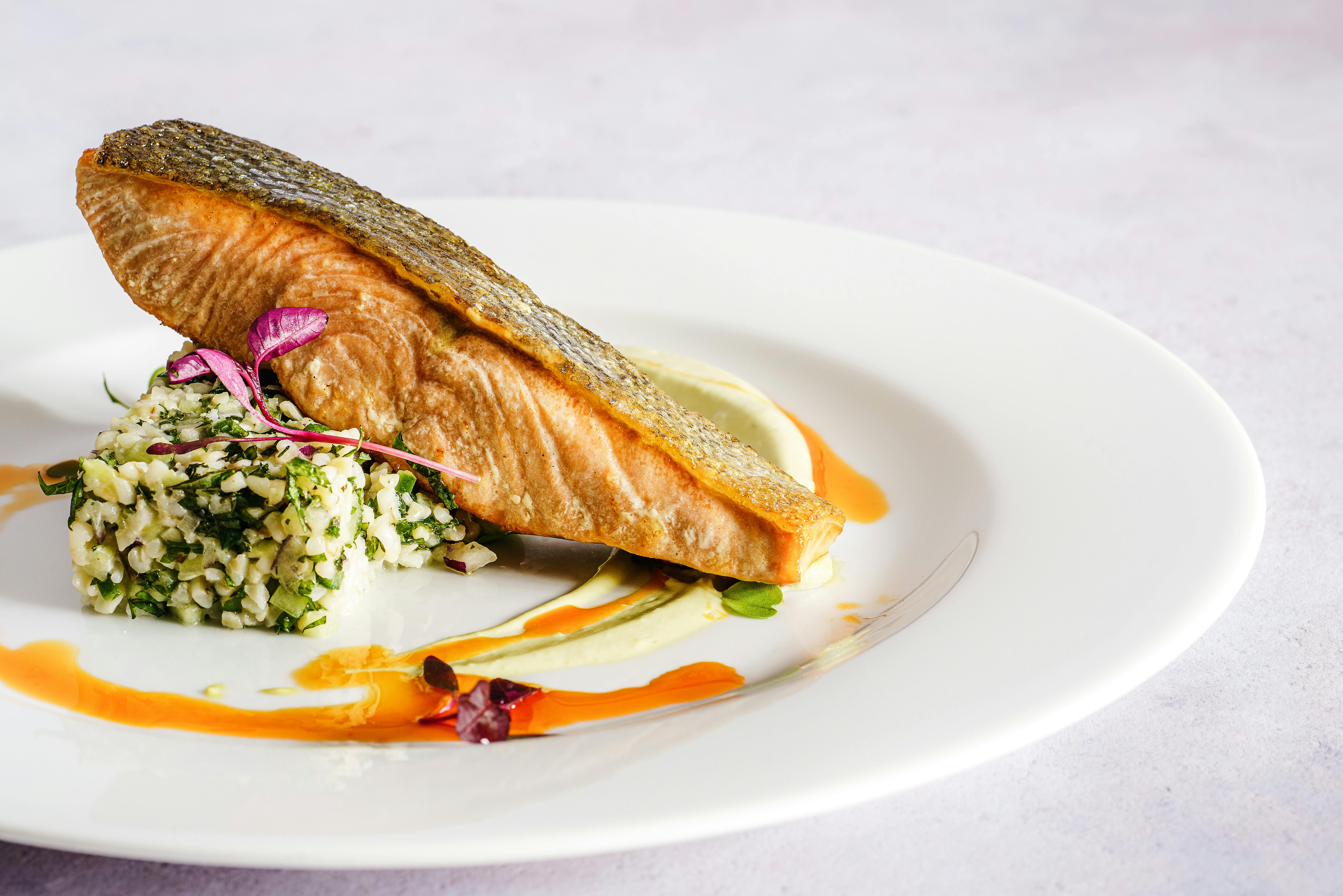 Essen auf einem Teller | Quelle: Pexels