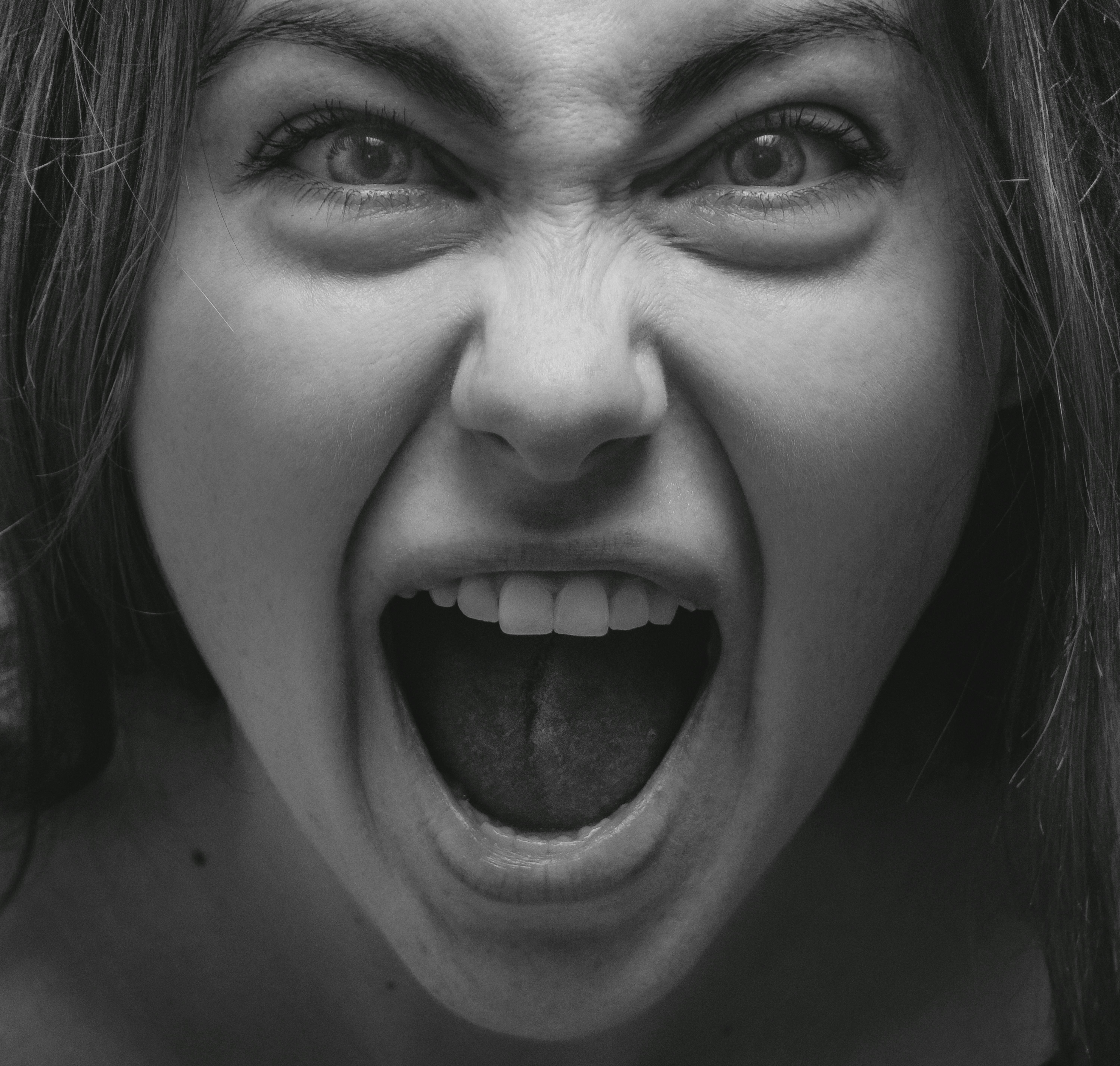Zdenerwowana kobieta krzycząca | Źródło: Pexels