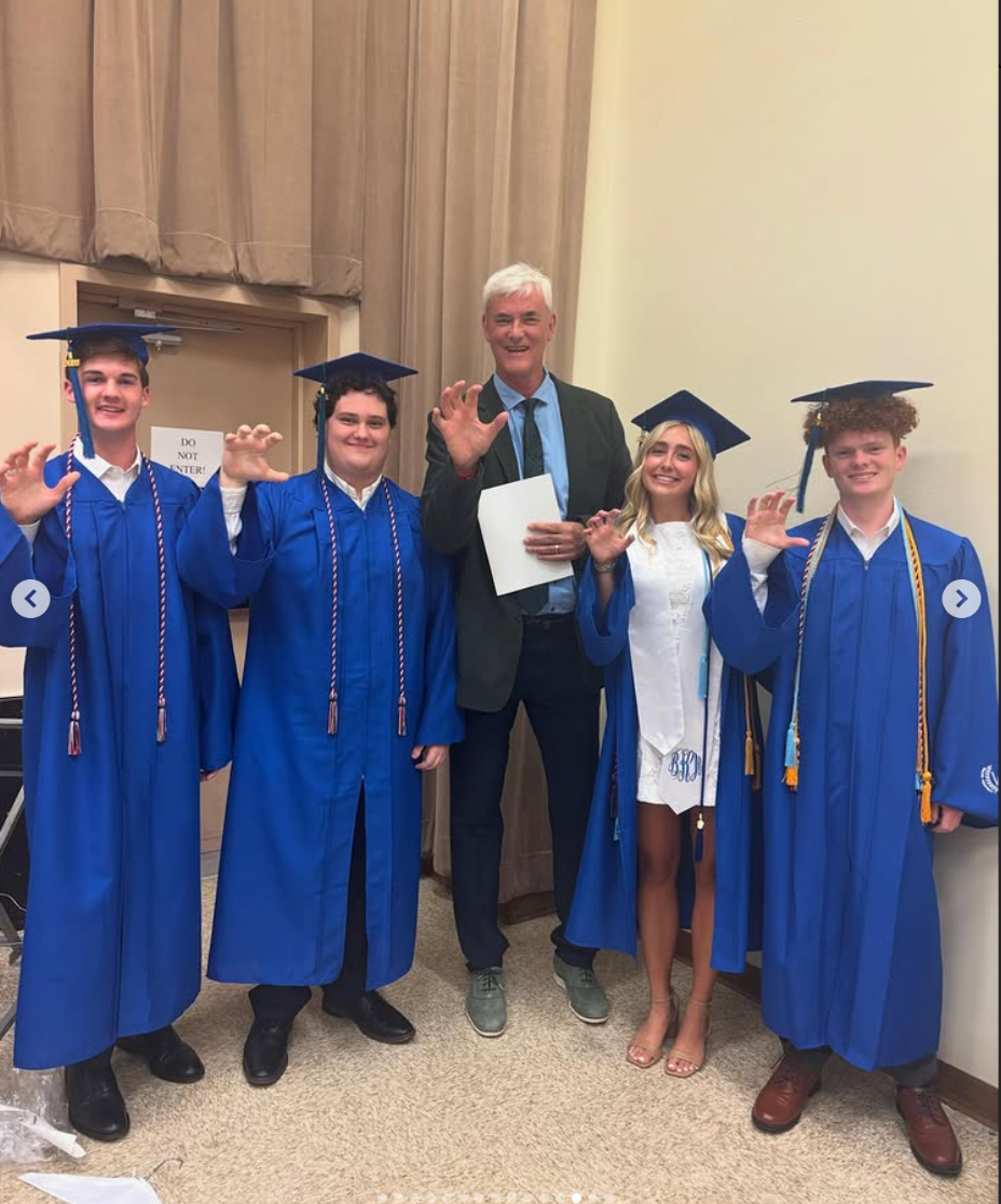 Grant Herridge während seines Highschool-Abschlusses, datiert auf den 25. Mai 2025 | Quelle: Instagram/grantheridge