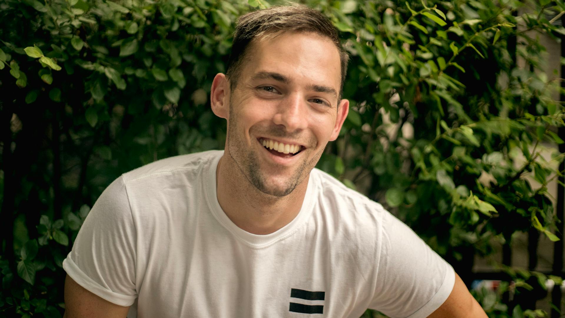 Ein lächelnder Mann | Quelle: Pexels