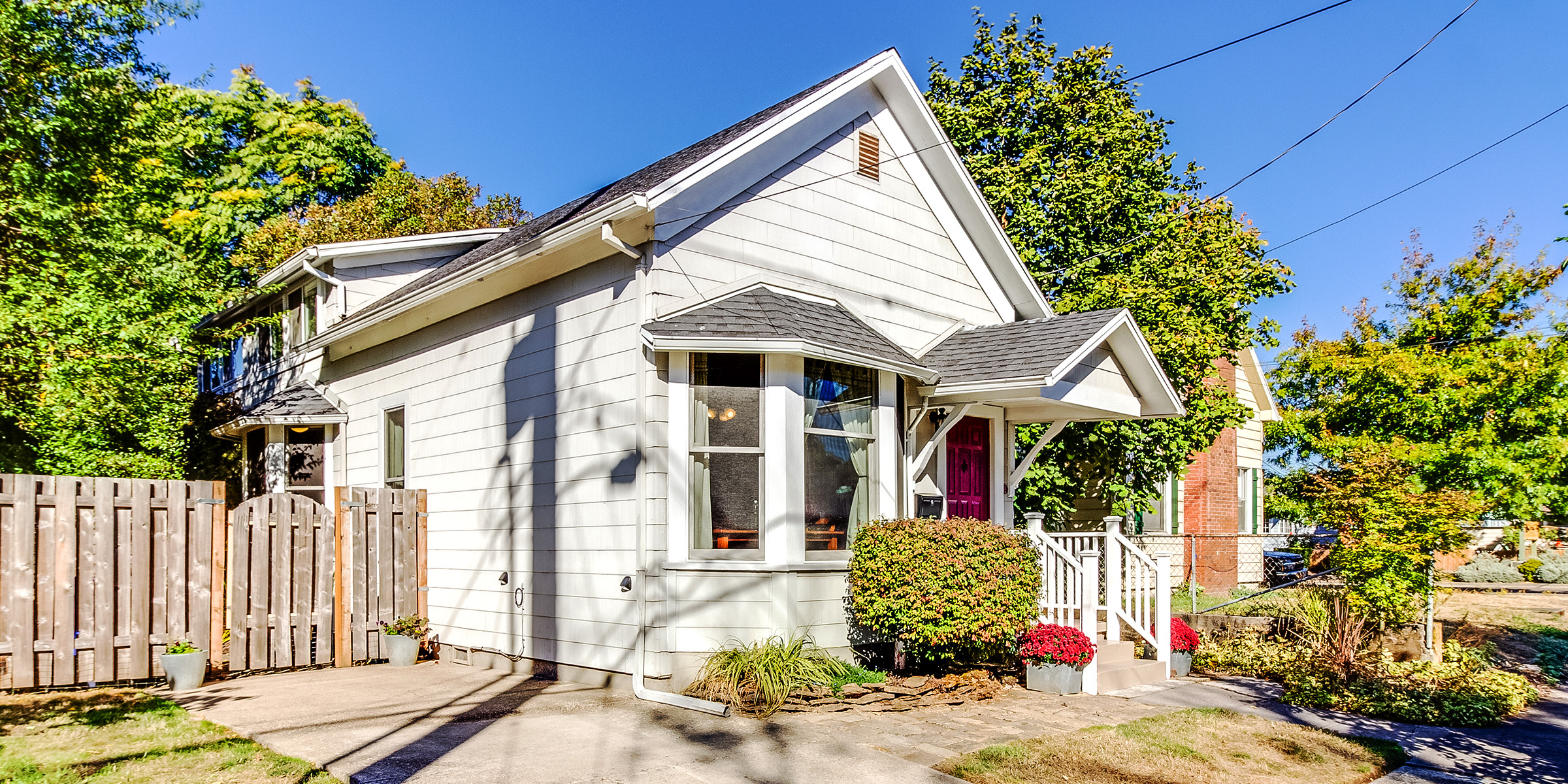 Die Außenseite eines Hauses | Quelle: Shutterstock