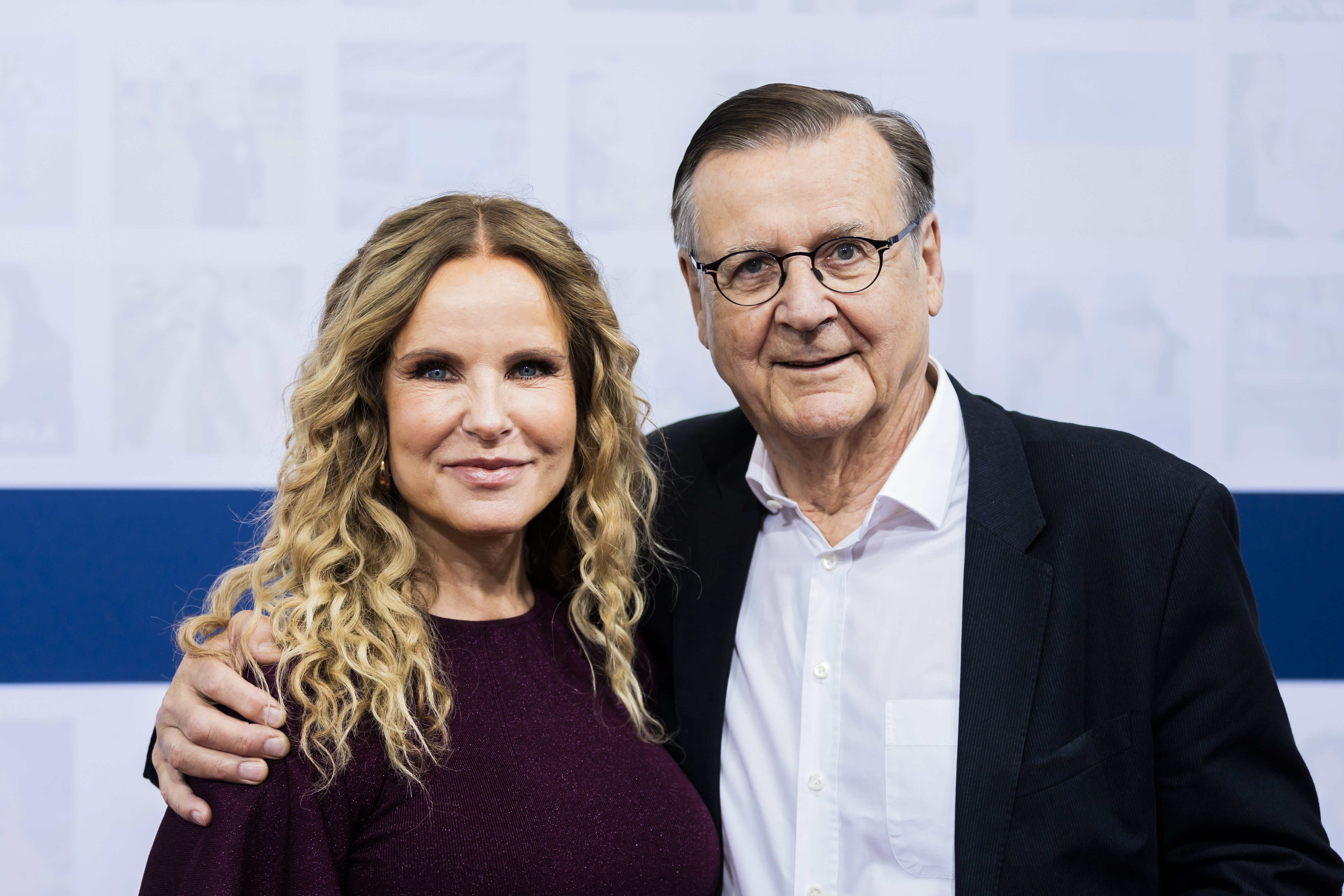 Katja Burkard und Hans Mahr im Juni 2024 bei der Bertelsmann Party | Quelle: GettyImages