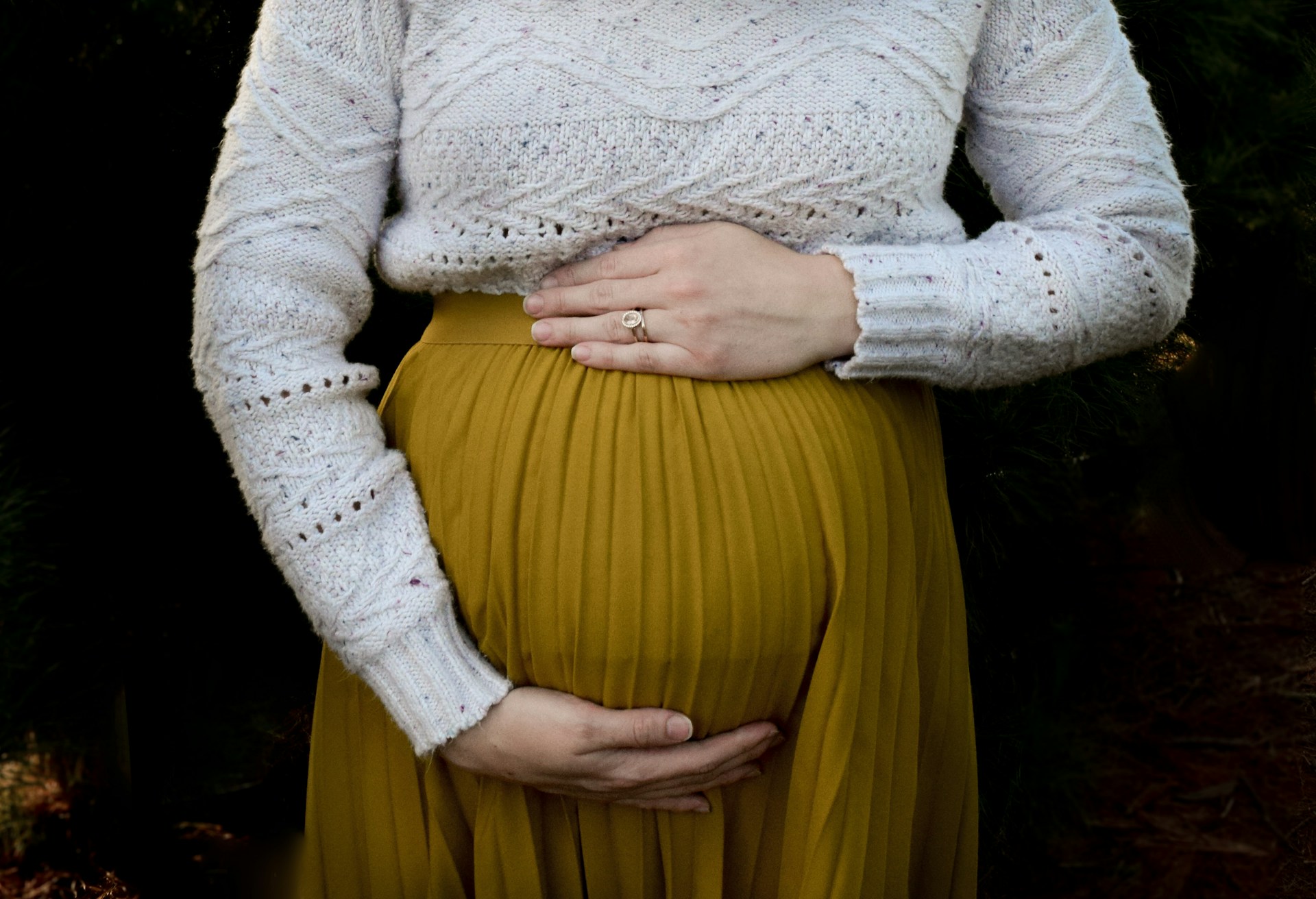 Eine schwangere Frau | Quelle: Unsplash
