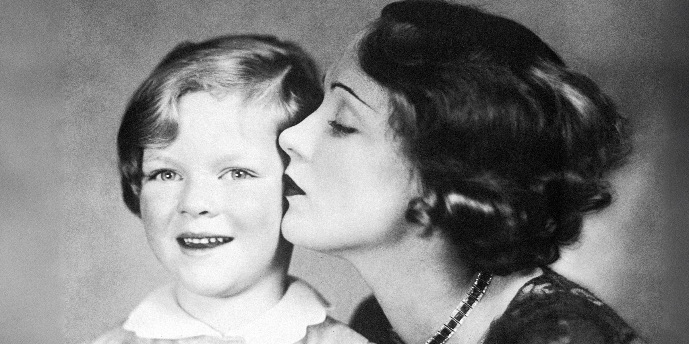 Marlene Dietrich (1901–1992) und ihre Tochter Maria Riva | Quelle: Getty Images