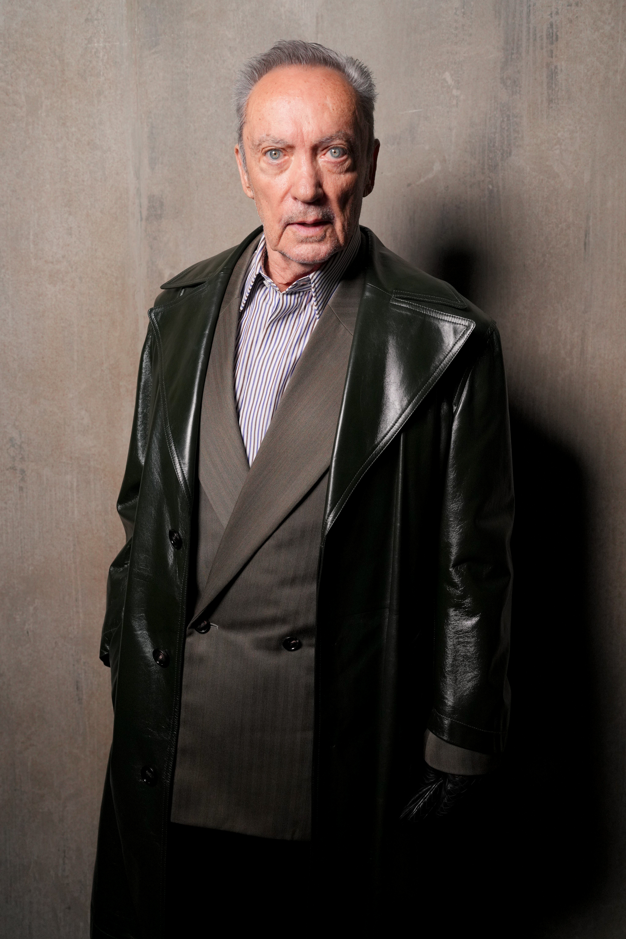 Udo Kiers letzter öffentlicher Auftritt am 27. September 2025 bei der Bottega Veneta Summer 2026 Modenschau in Mailand, Italien | Quelle: Getty Images