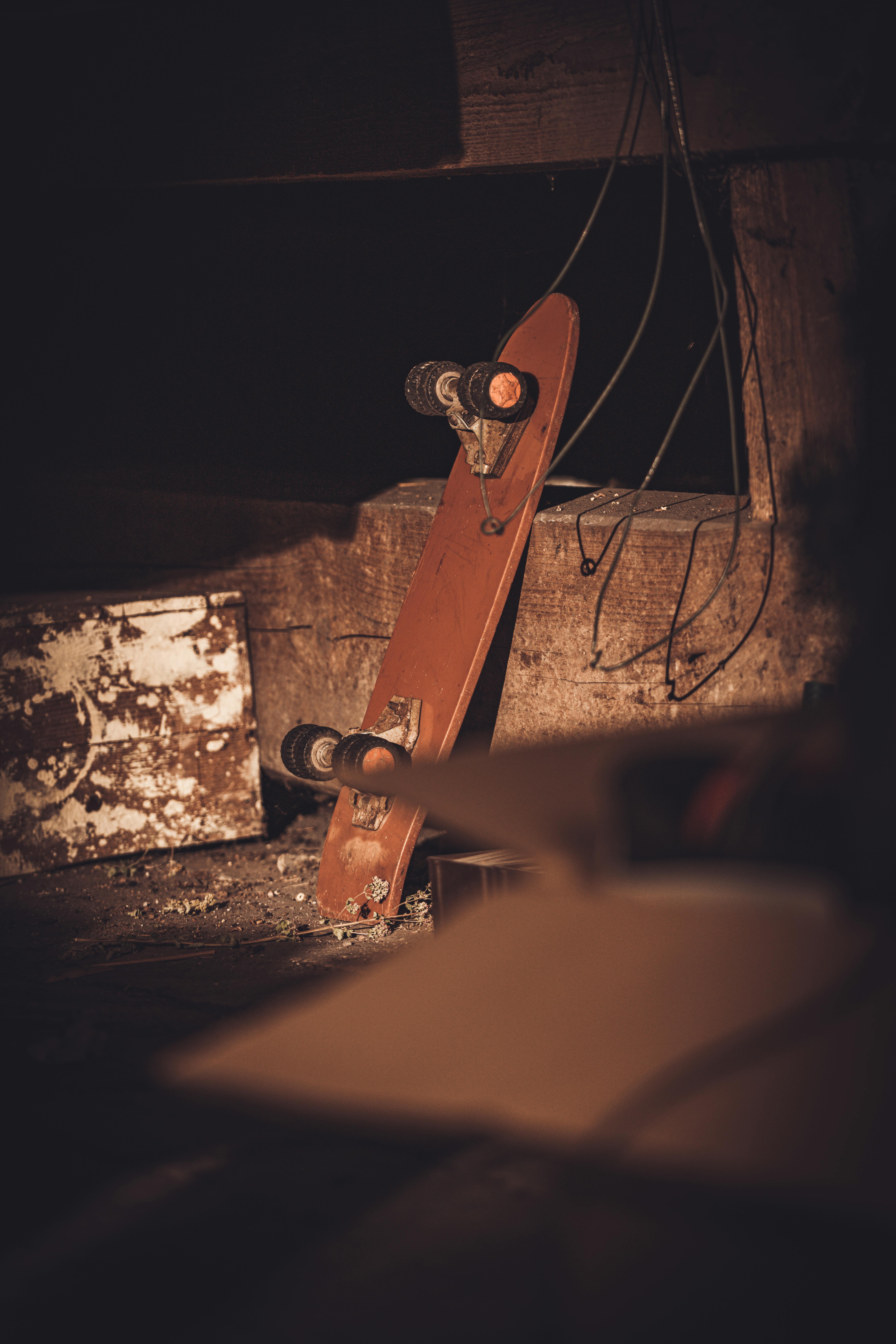 Ein altes Skateboard | Quelle: Pexels