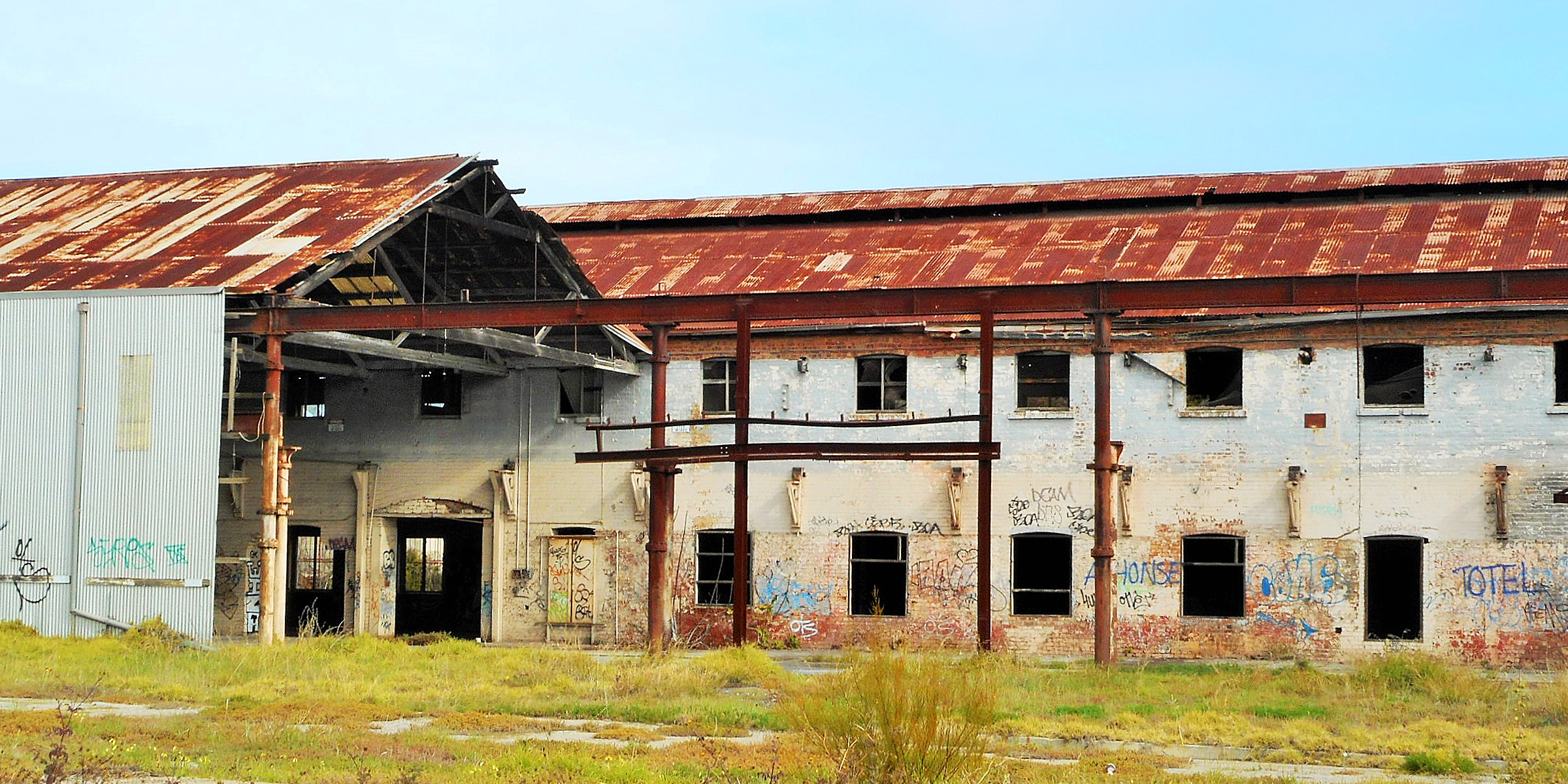 Ein verlassenes Gebäude | Quelle: Flickr